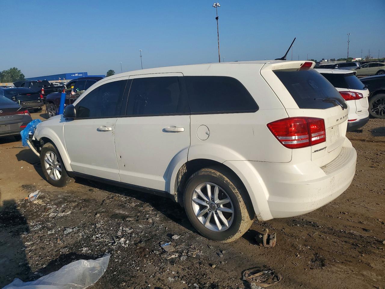 2015 Dodge Journey Se White vin: 3C4PDCAB9FT712538
