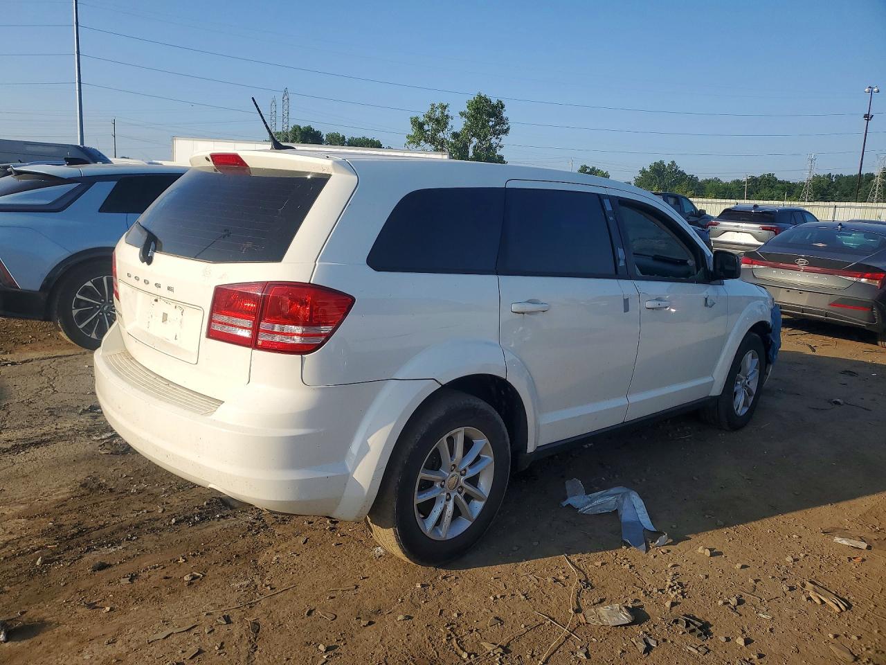 2015 Dodge Journey Se White vin: 3C4PDCAB9FT712538
