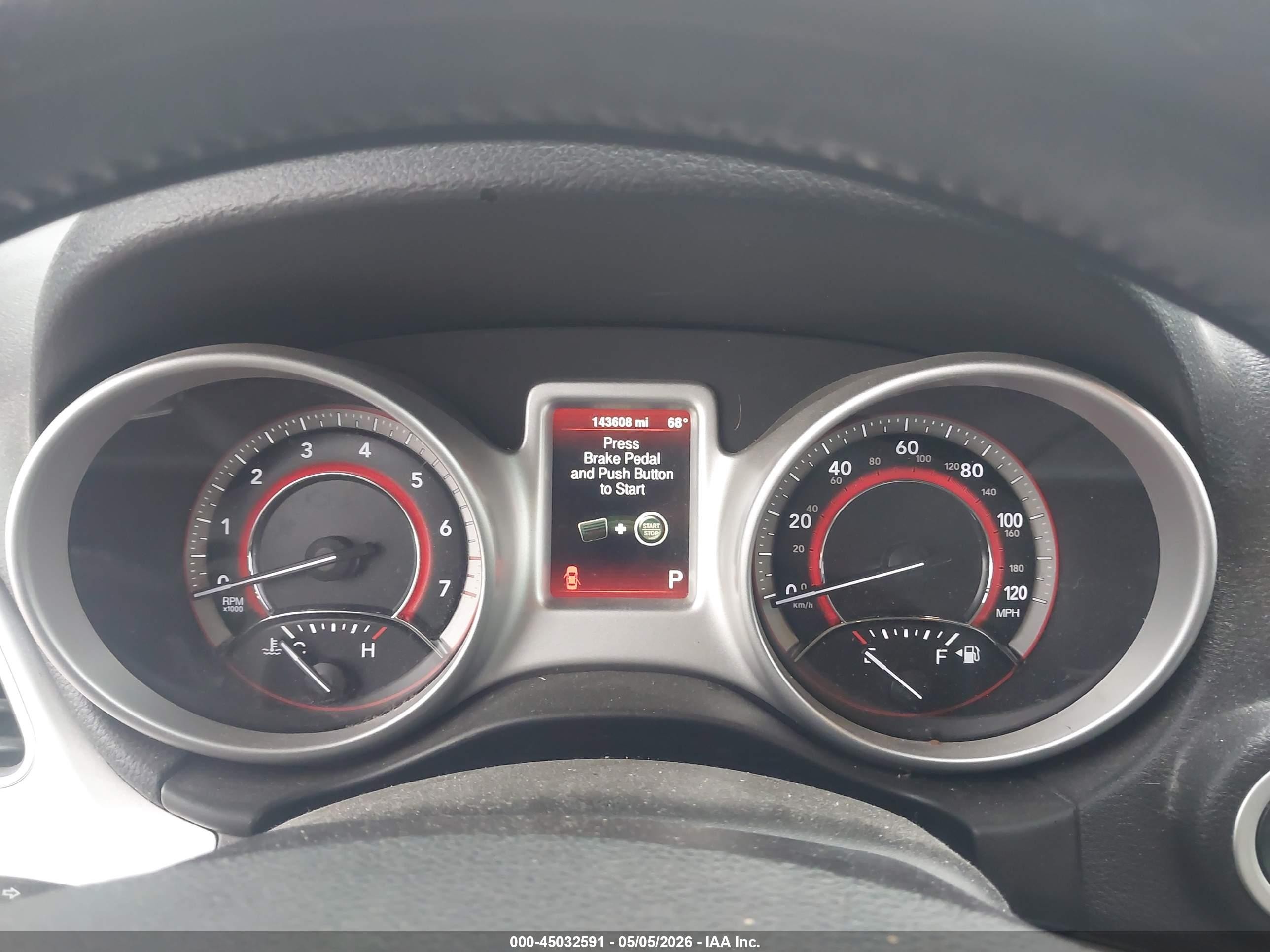 2016 Dodge Journey Se Silver vin: 3C4PDCAB9GT215555