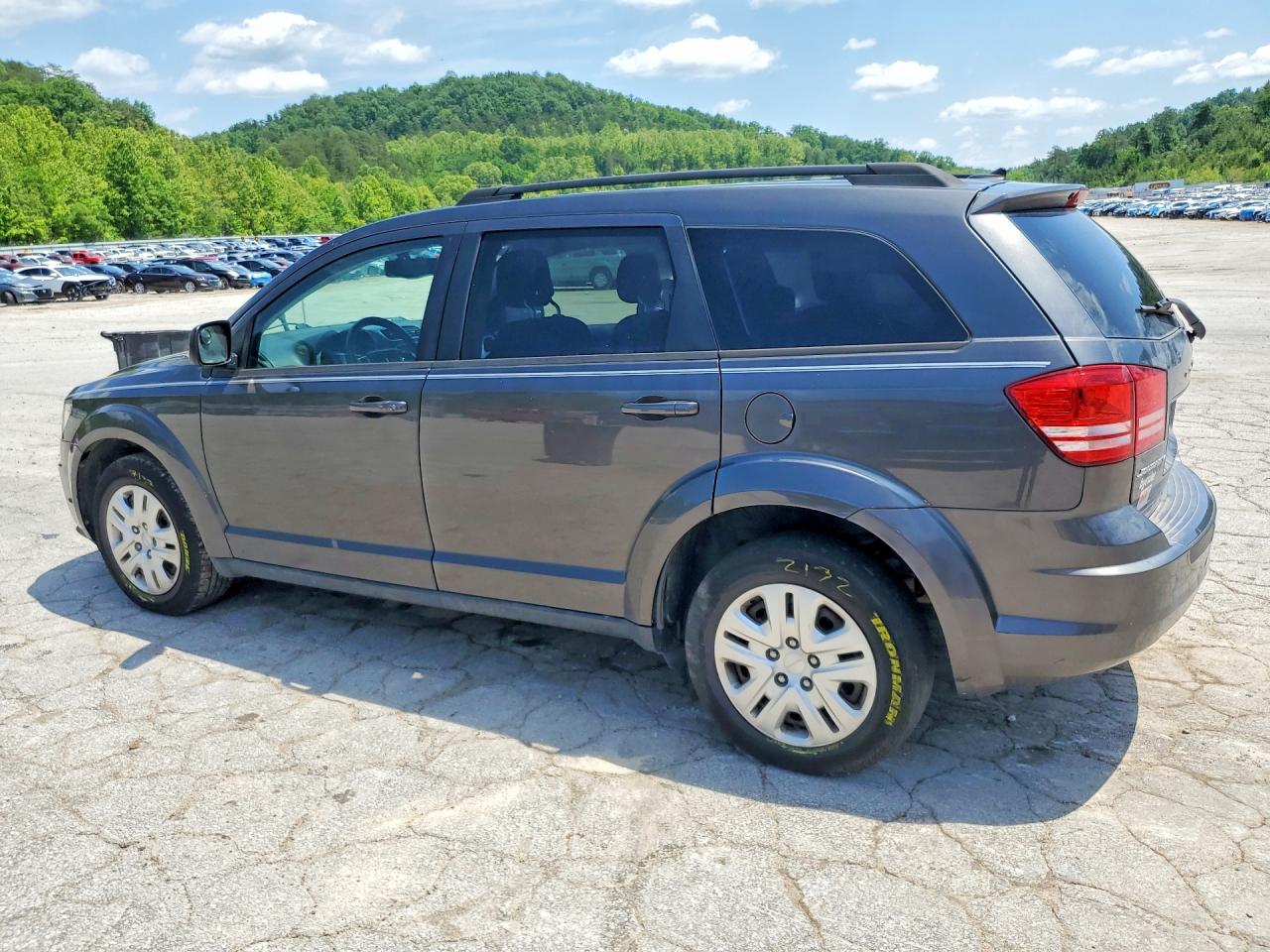 2017 Dodge Journey Se Gray vin: 3C4PDCAB9HT538490