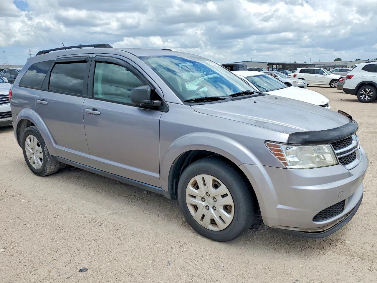 2017 Dodge Journey Se Silver vin: 3C4PDCAB9HT614354