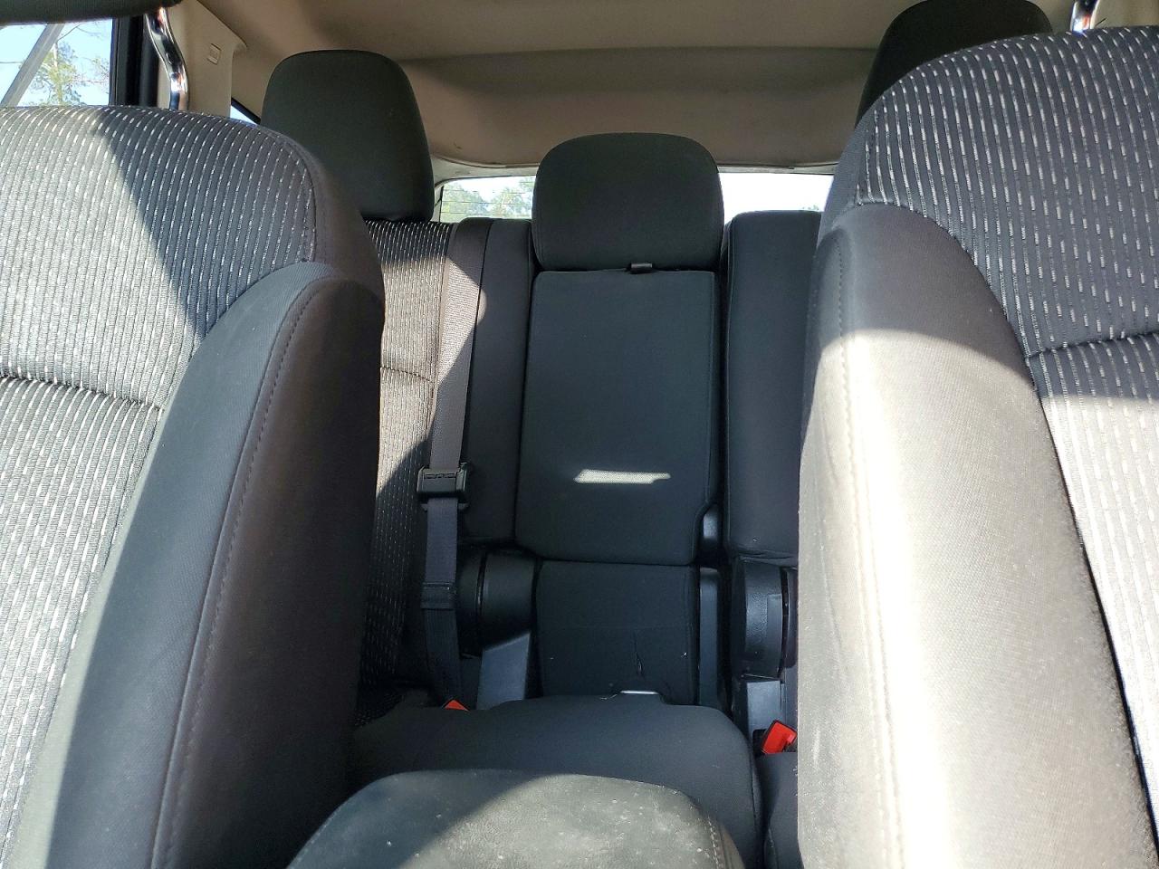 2018 Dodge Journey Se Gray vin: 3C4PDCAB9JT300662
