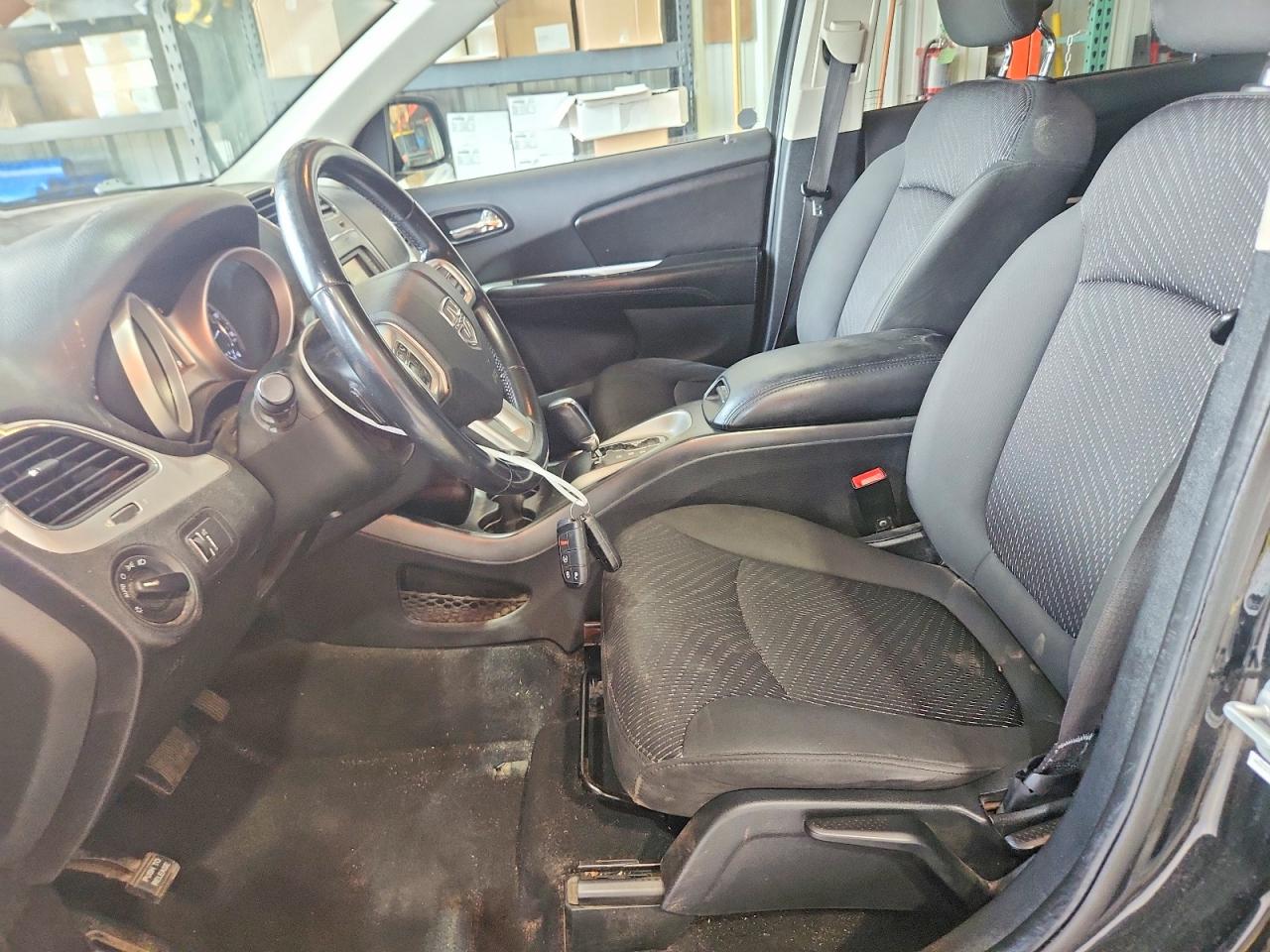 2018 Dodge Journey Se Black vin: 3C4PDCAB9JT444017