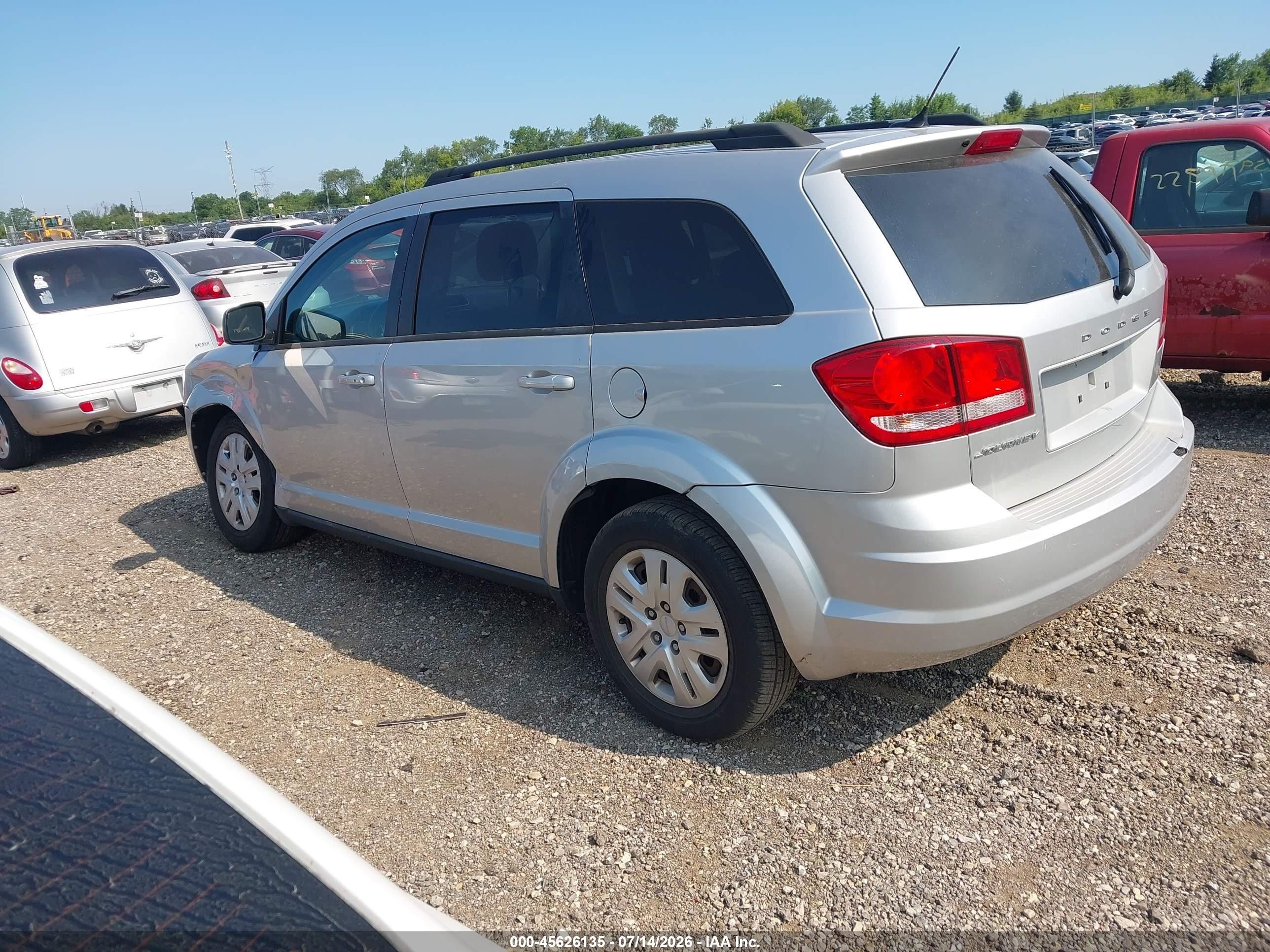 2014 Dodge Journey Se Silver vin: 3C4PDCABXET170915