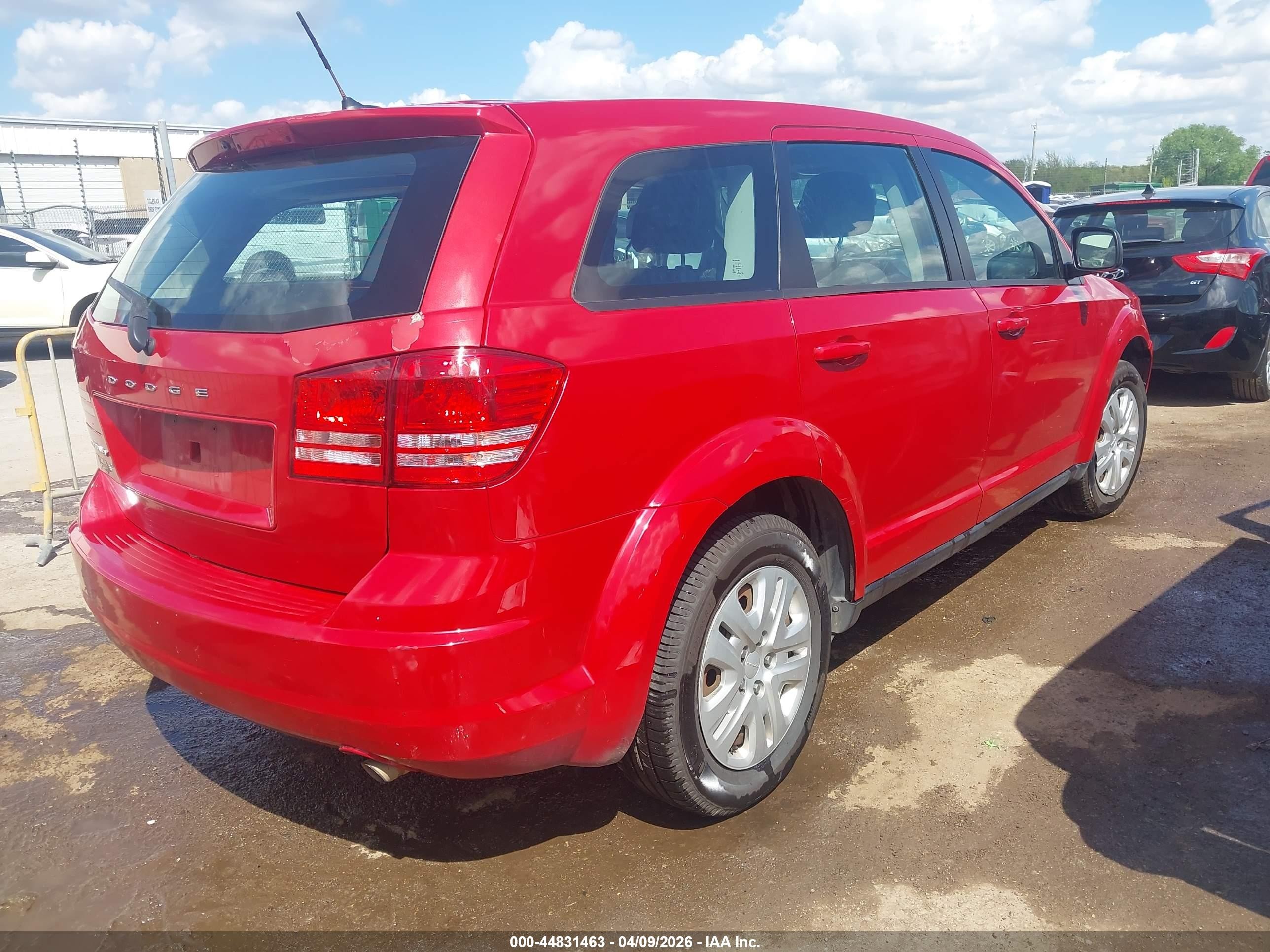 2014 Dodge Journey American Value Pkg Красный vin: 3C4PDCABXET301759