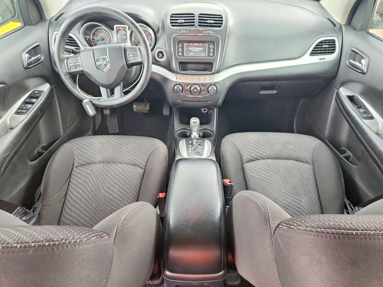 2014 Dodge Journey Se Silver vin: 3C4PDCABXET309764