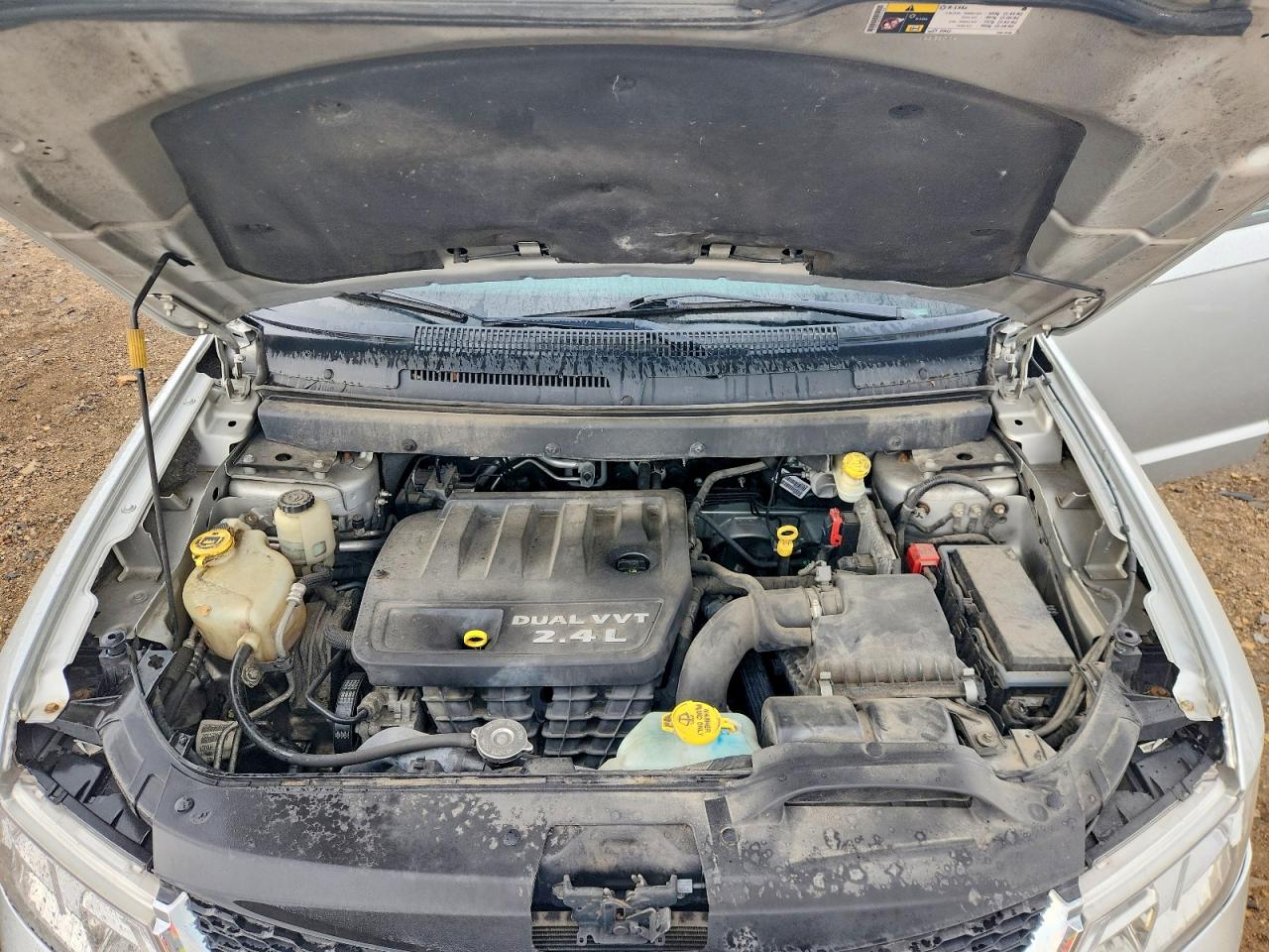 2014 Dodge Journey Se Silver vin: 3C4PDCABXET309764