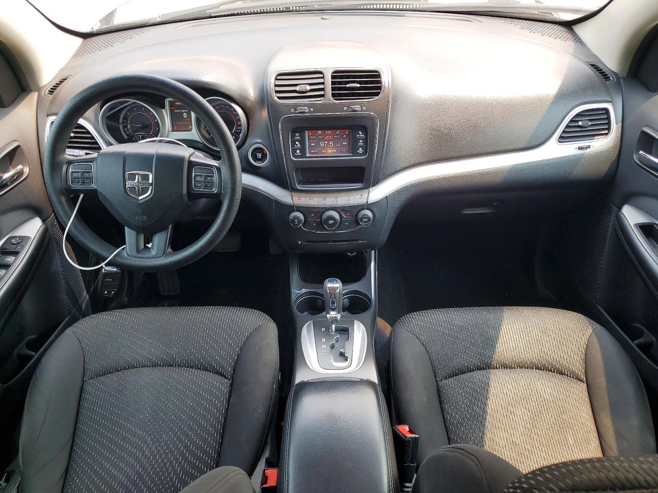 2015 Dodge Journey Se Silver vin: 3C4PDCABXFT529813