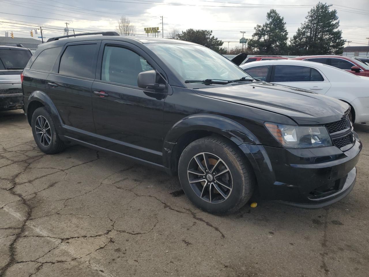 2018 Dodge Journey Se Black vin: 3C4PDCABXJT495820