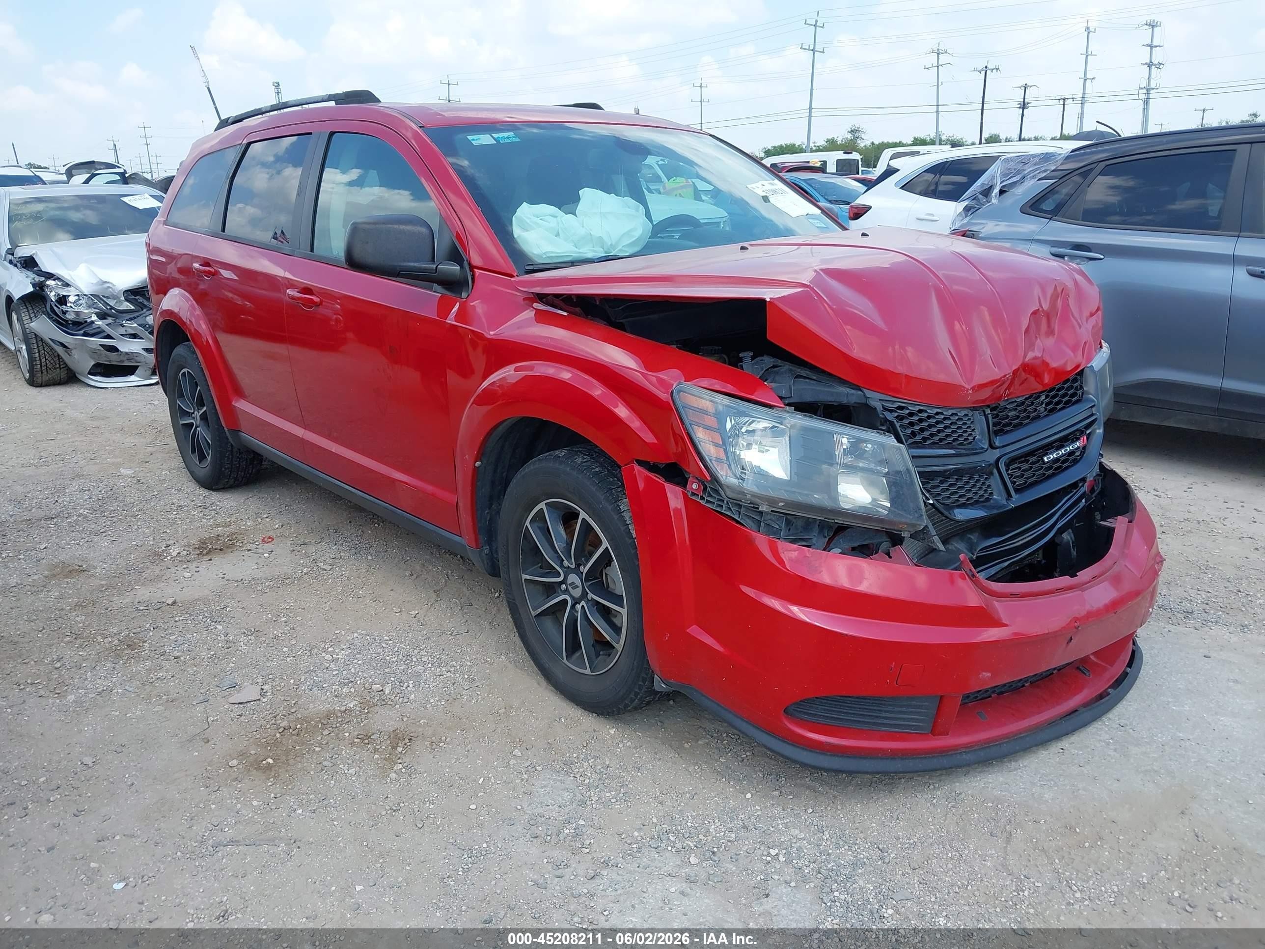2018 Dodge Journey Se Red vin: 3C4PDCABXJT519971