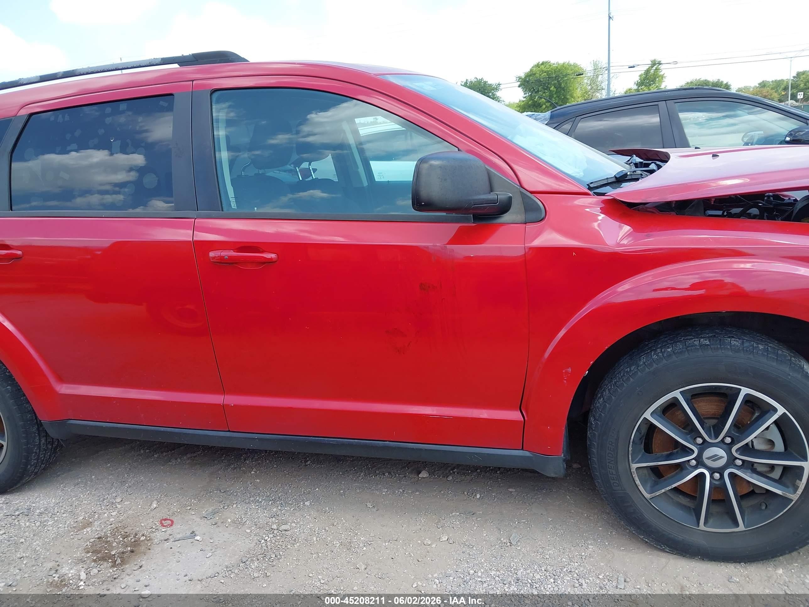 2018 Dodge Journey Se Red vin: 3C4PDCABXJT519971