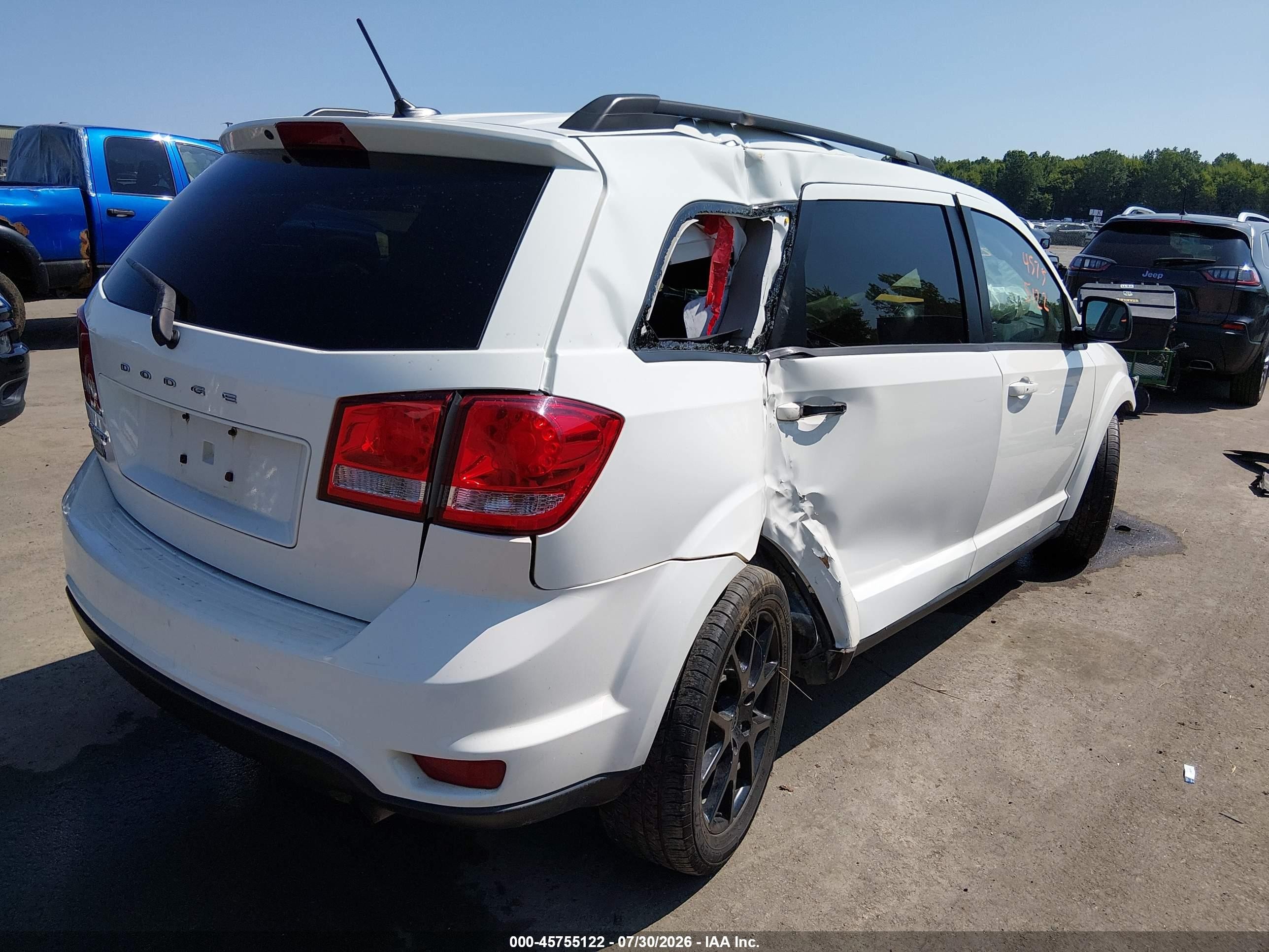 2013 Dodge Journey Sxt White vin: 3C4PDCBB0DT679392