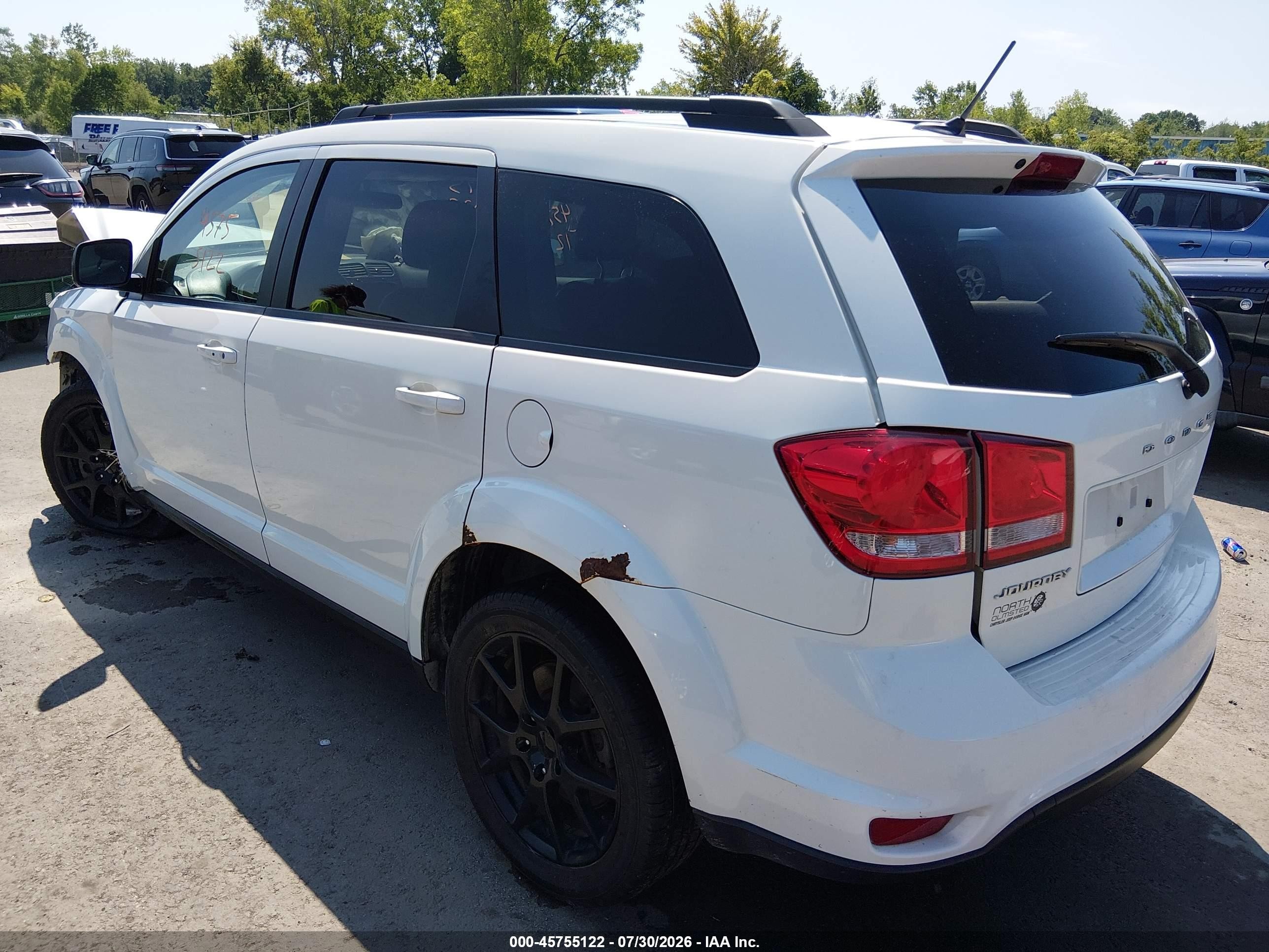 2013 Dodge Journey Sxt White vin: 3C4PDCBB0DT679392