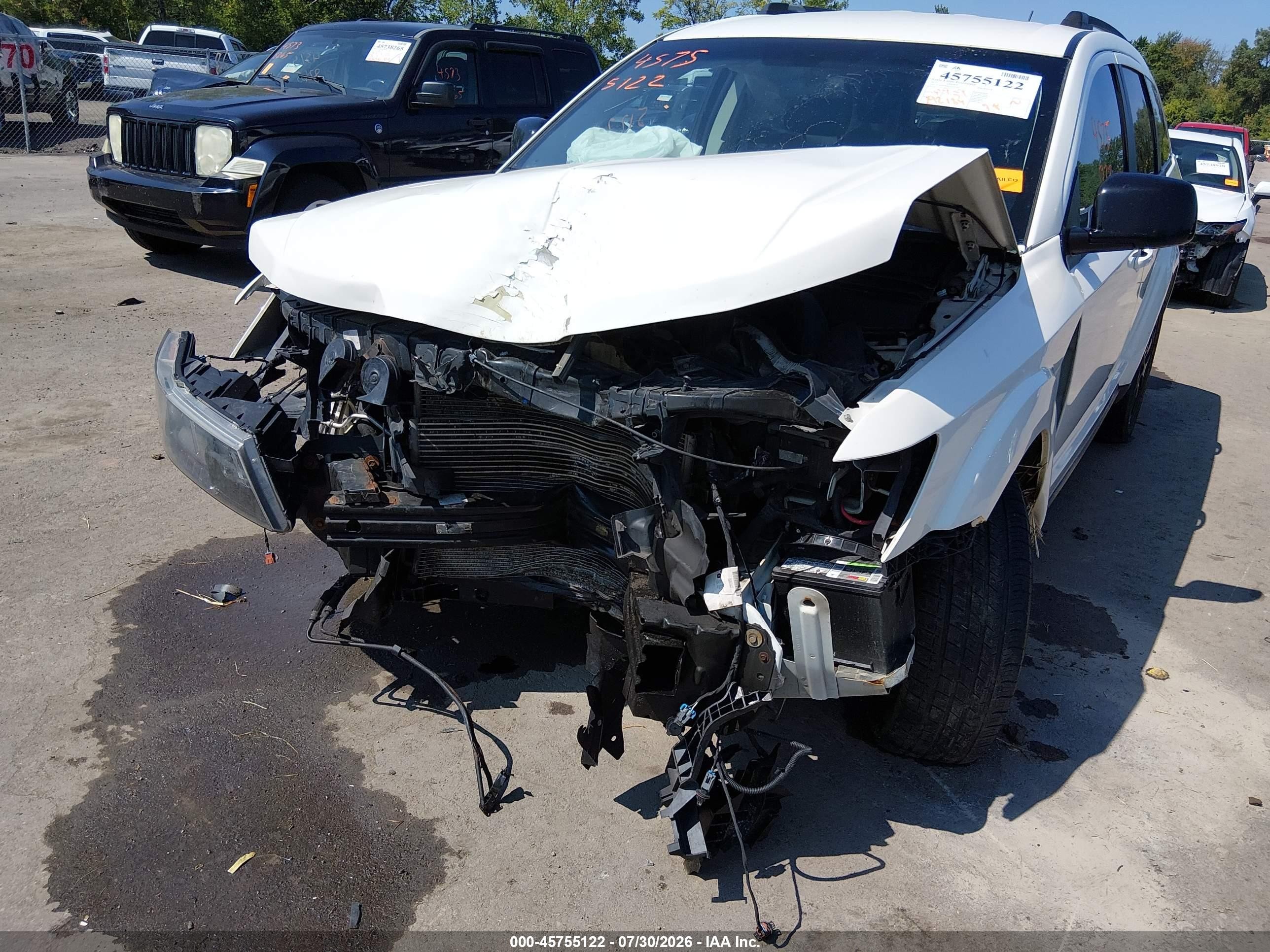 2013 Dodge Journey Sxt White vin: 3C4PDCBB0DT679392