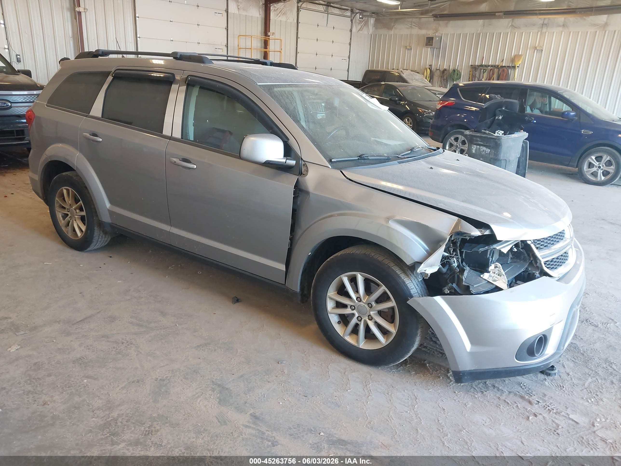 2015 Dodge Journey Sxt Silver vin: 3C4PDCBB0FT756362