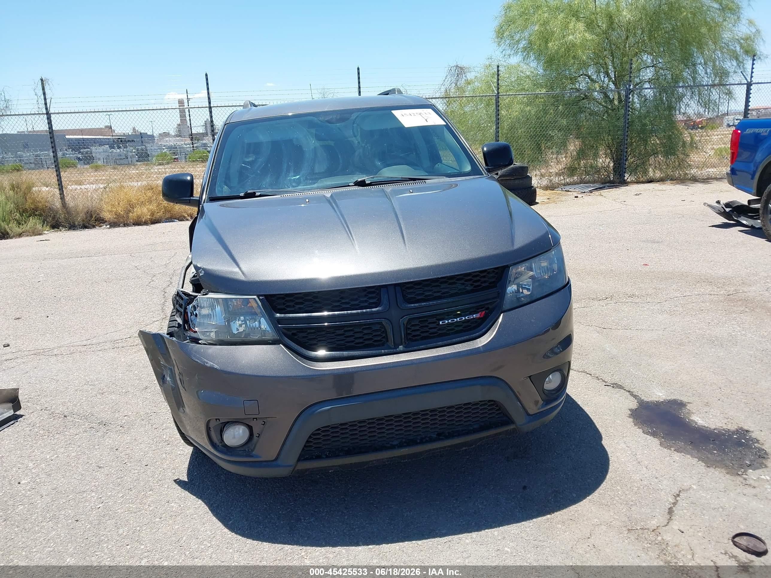 2015 Dodge Journey Sxt Gray vin: 3C4PDCBB1FT669960
