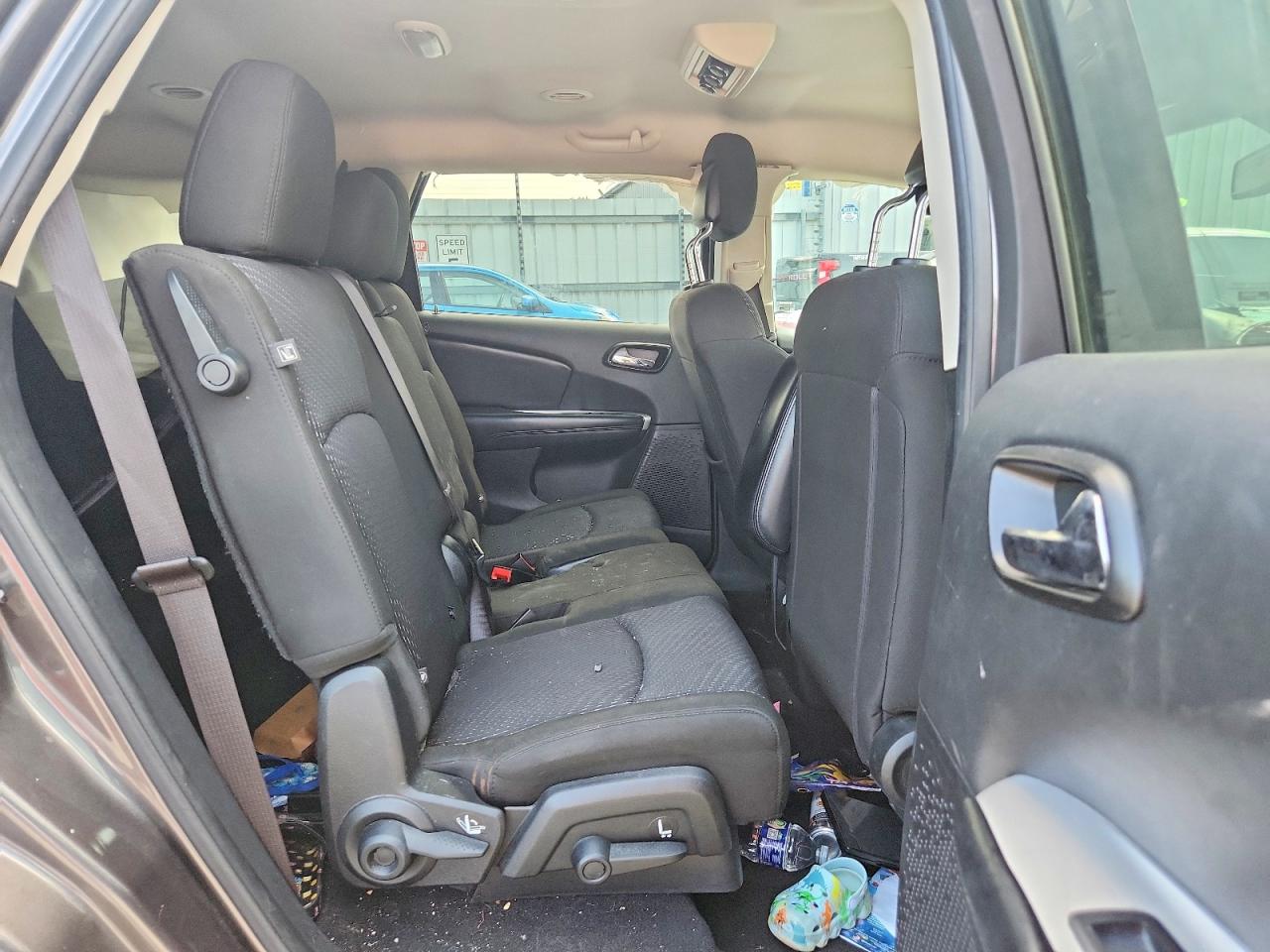 2019 Dodge Journey Se Серый vin: 3C4PDCBB1KT804364