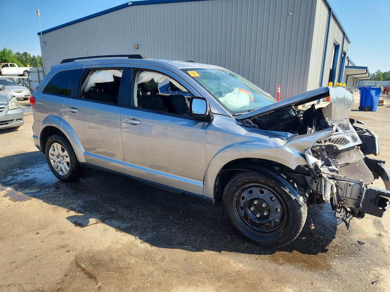 2019 Dodge Journey Se Серебряный vin: 3C4PDCBB1KT836487