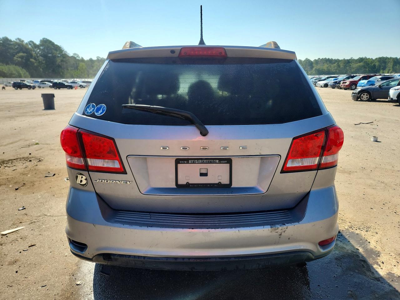 2019 Dodge Journey Se Серебряный vin: 3C4PDCBB1KT836487