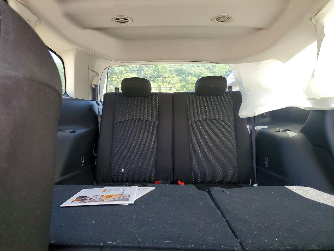 2019 Dodge Journey Se White vin: 3C4PDCBB1KT848641
