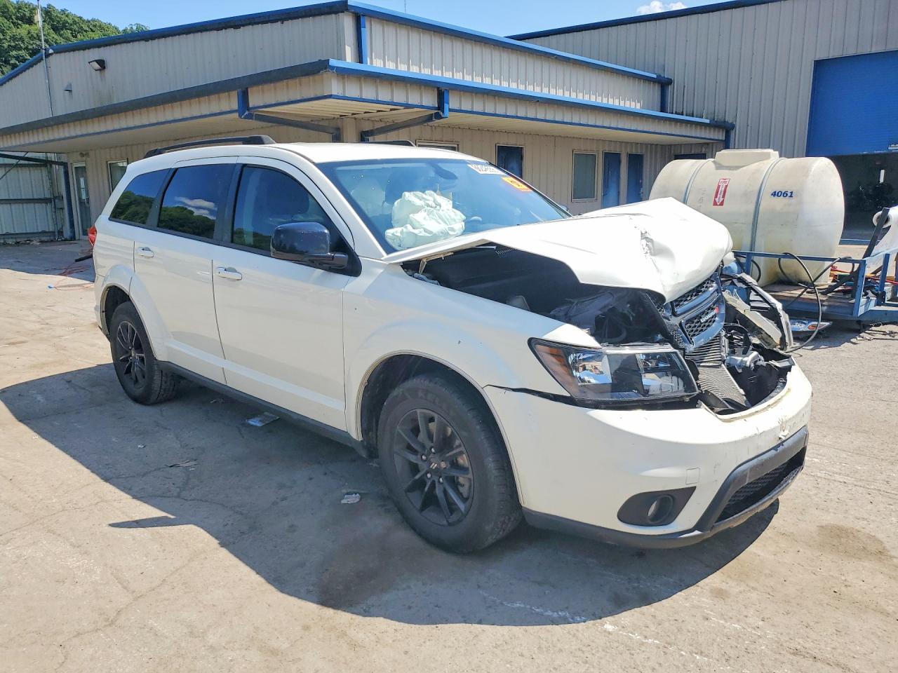 2019 Dodge Journey Se White vin: 3C4PDCBB1KT848641