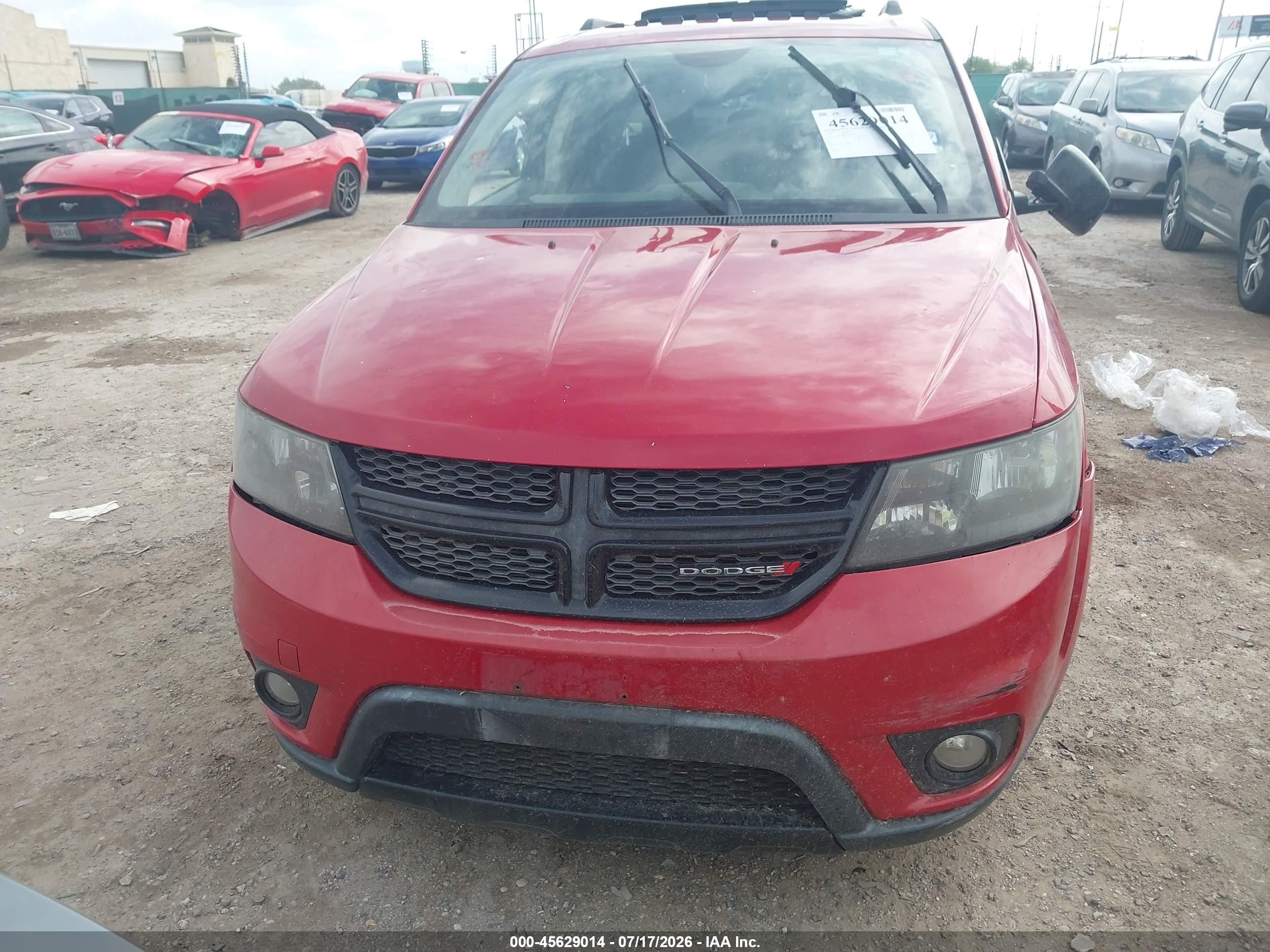 2015 Dodge Journey Sxt Red vin: 3C4PDCBB2FT593150