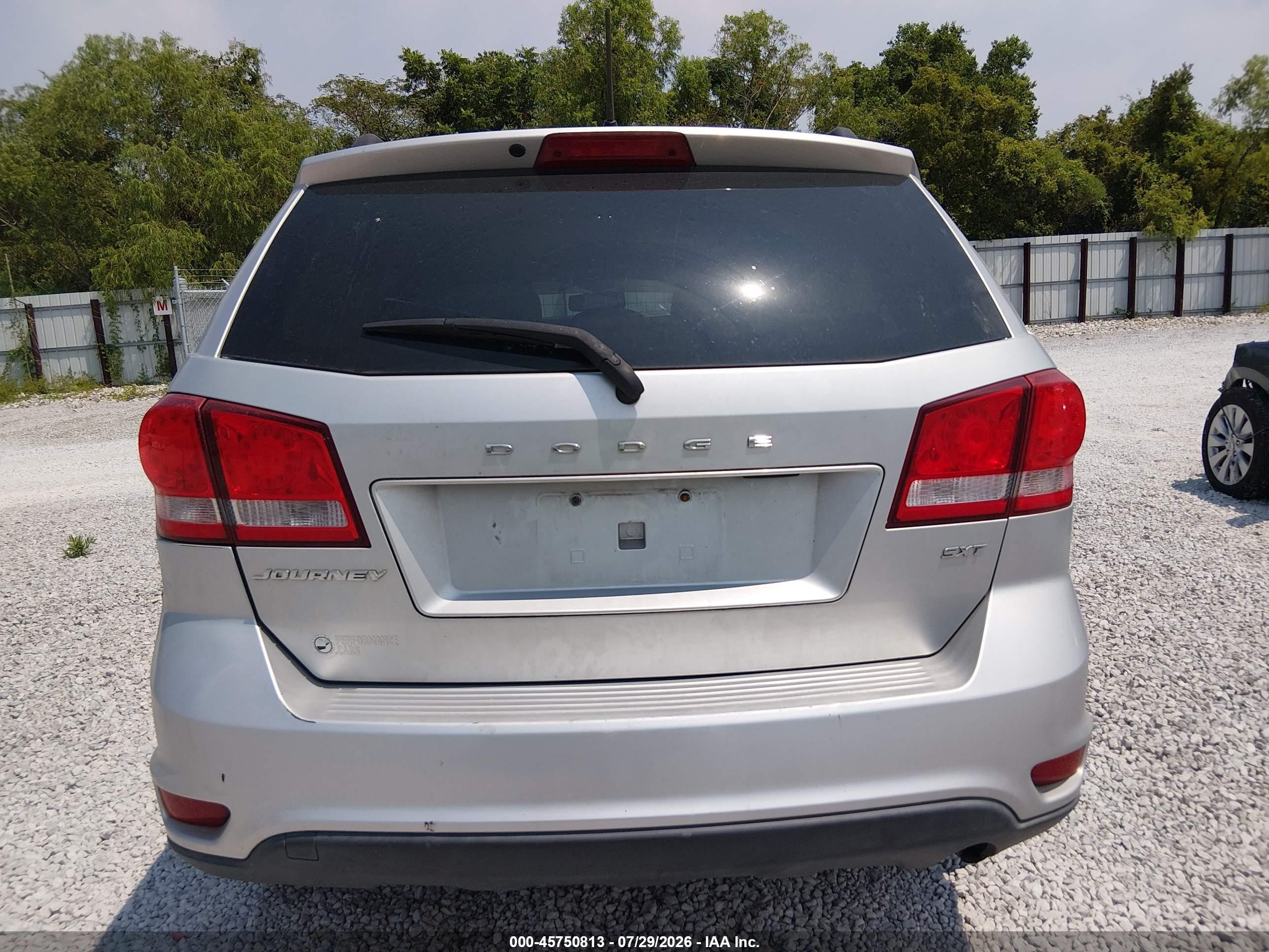 2014 Dodge Journey Sxt Silver vin: 3C4PDCBB3ET263807