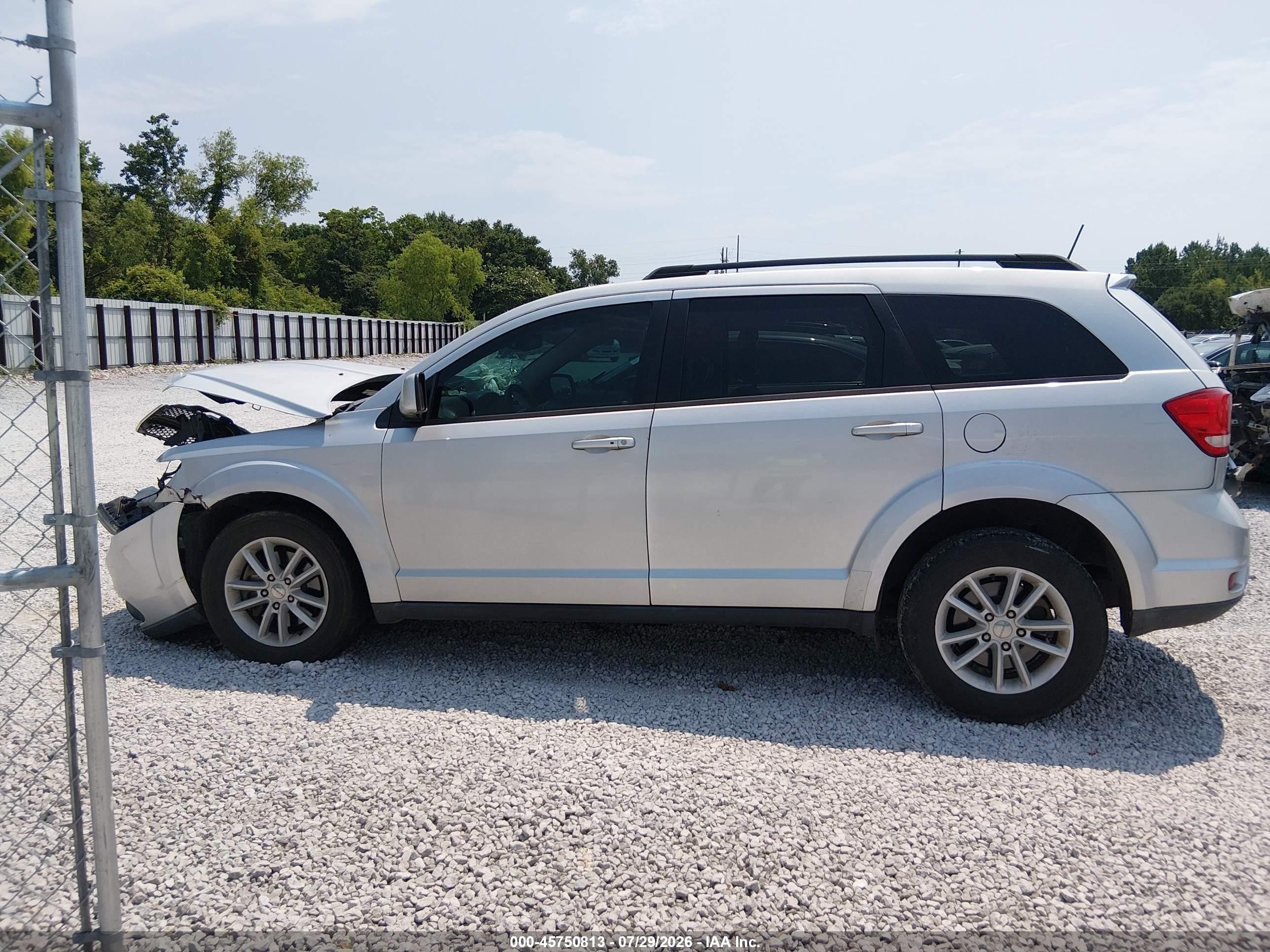 2014 Dodge Journey Sxt Silver vin: 3C4PDCBB3ET263807