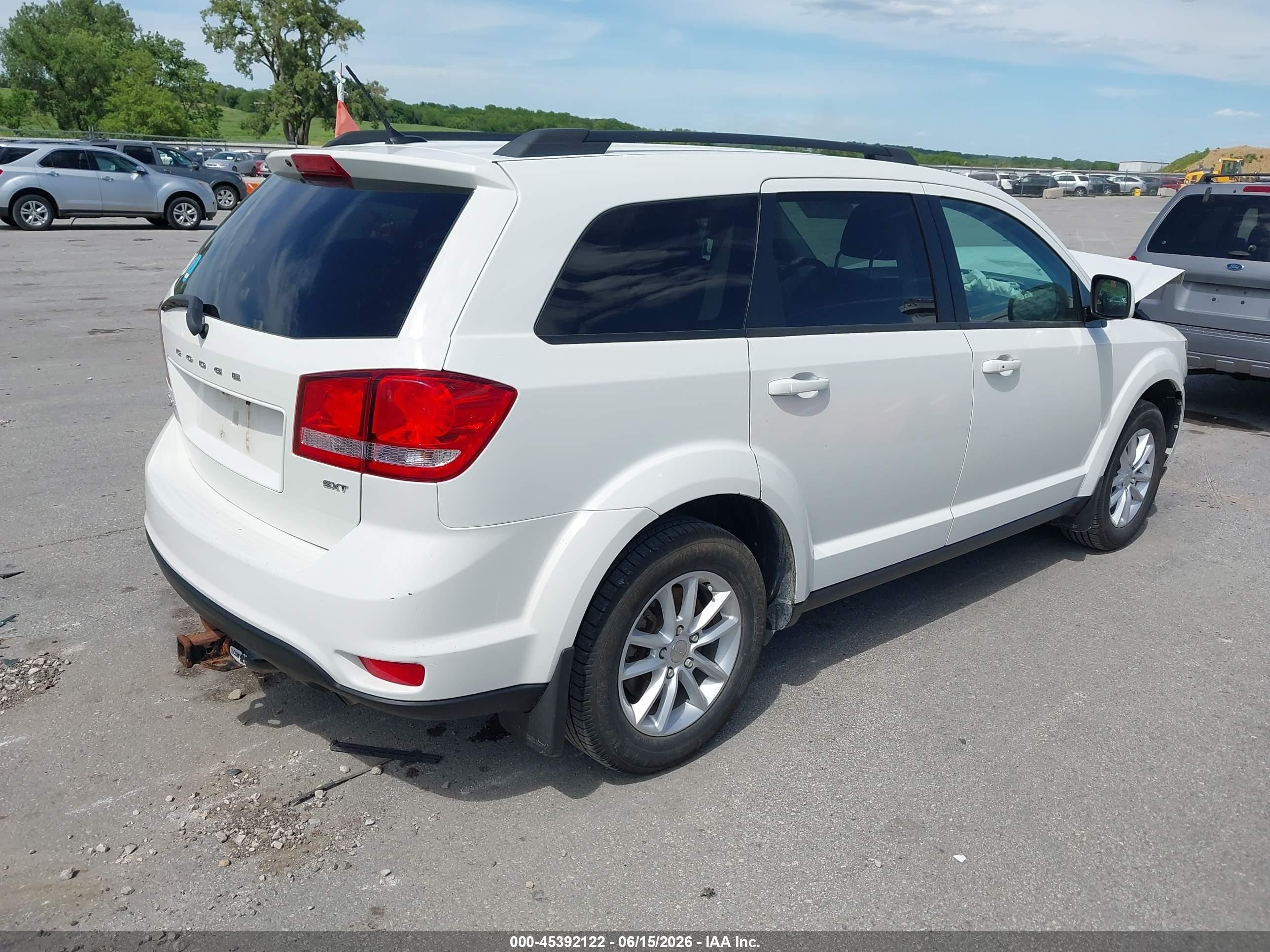 2014 Dodge Journey Sxt White vin: 3C4PDCBB3ET289792