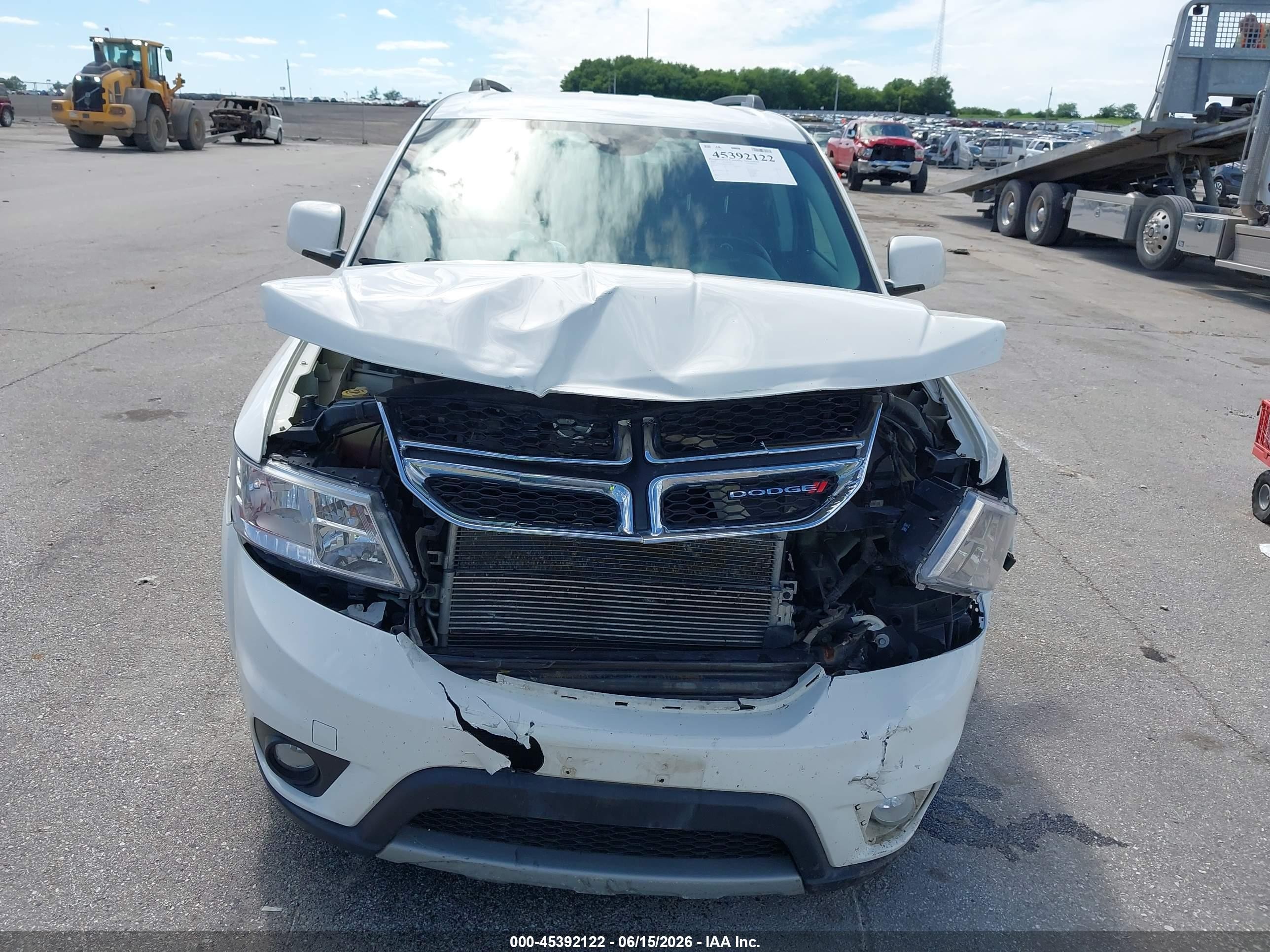 2014 Dodge Journey Sxt White vin: 3C4PDCBB3ET289792