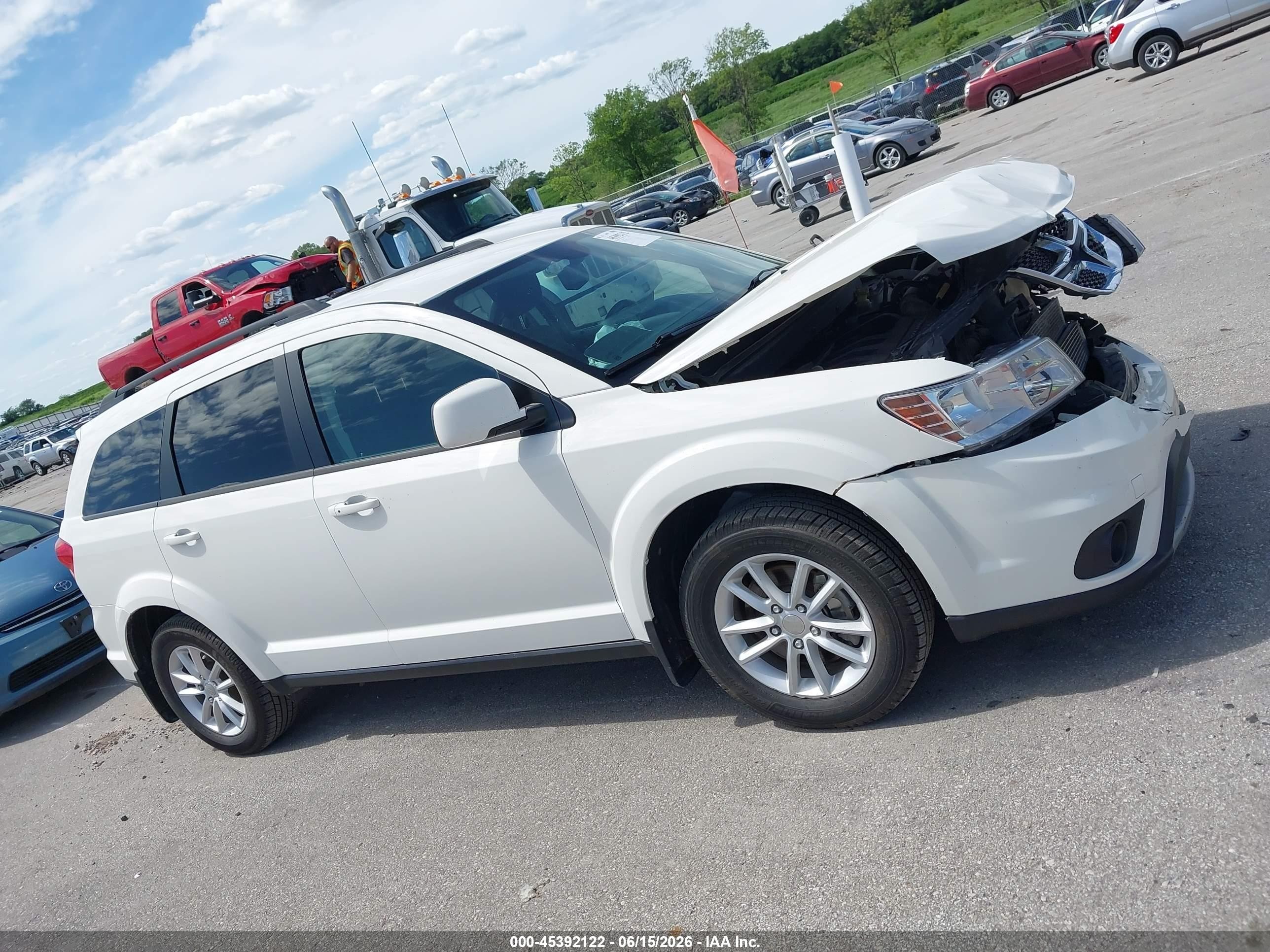 2014 Dodge Journey Sxt White vin: 3C4PDCBB3ET289792