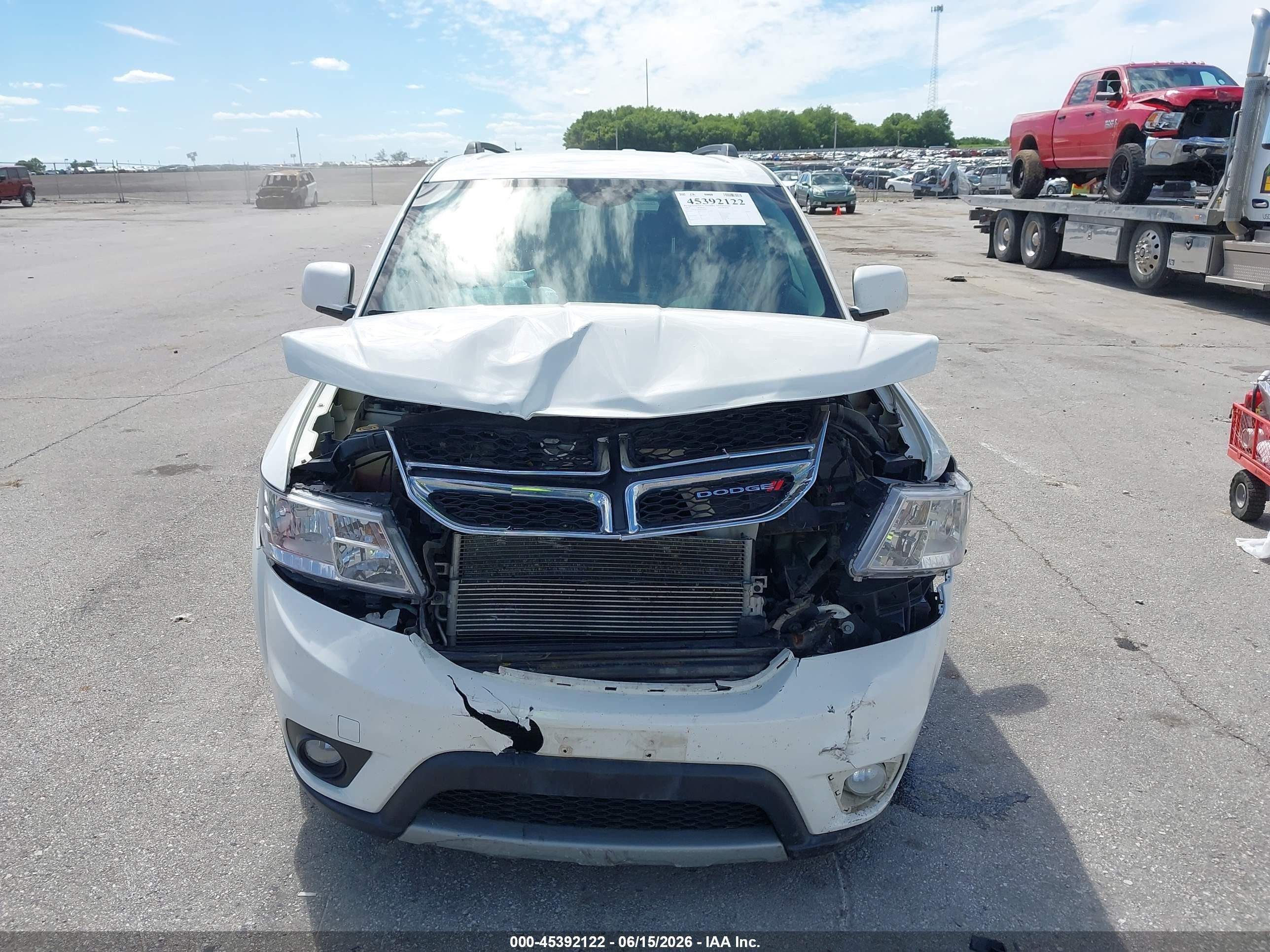 2014 Dodge Journey Sxt White vin: 3C4PDCBB3ET289792
