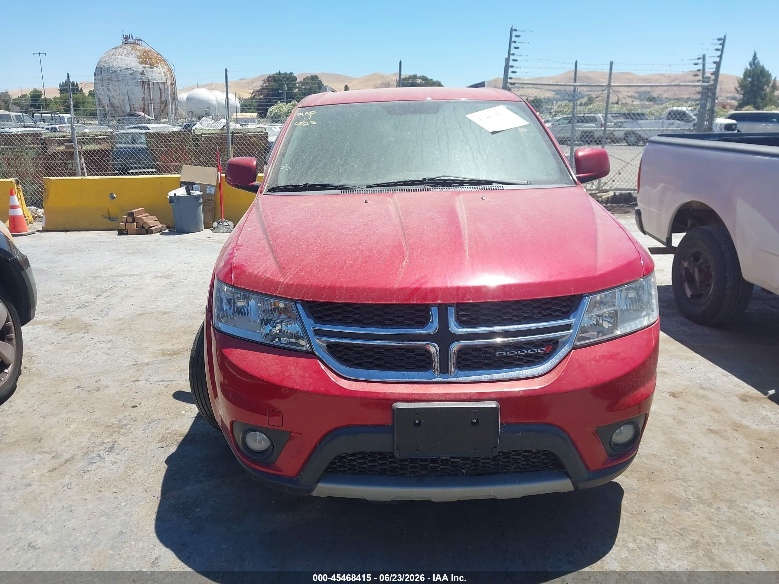 2015 Dodge Journey Sxt Red vin: 3C4PDCBB3FT710864