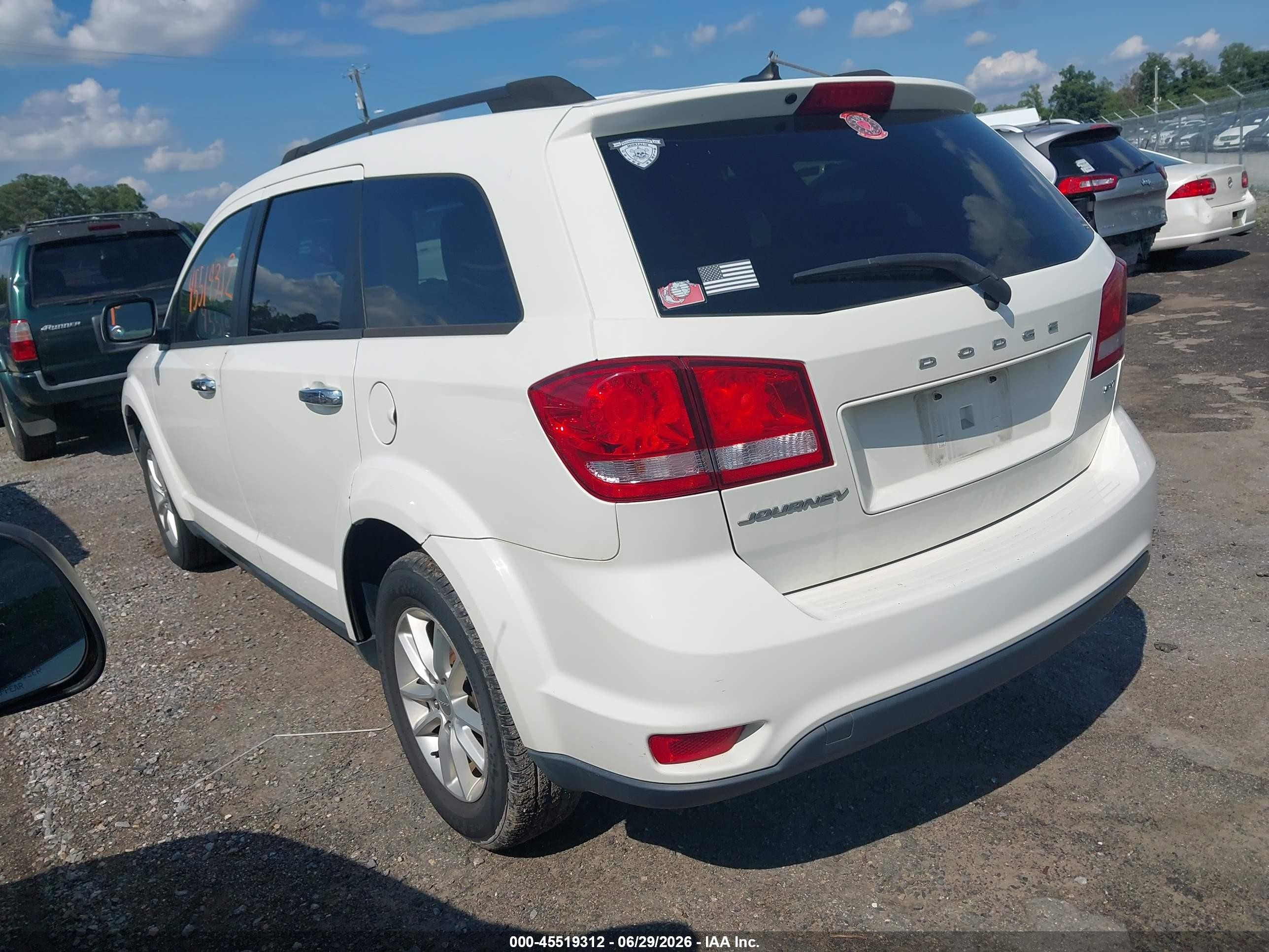 2014 Dodge Journey Sxt Белый vin: 3C4PDCBB4ET180595