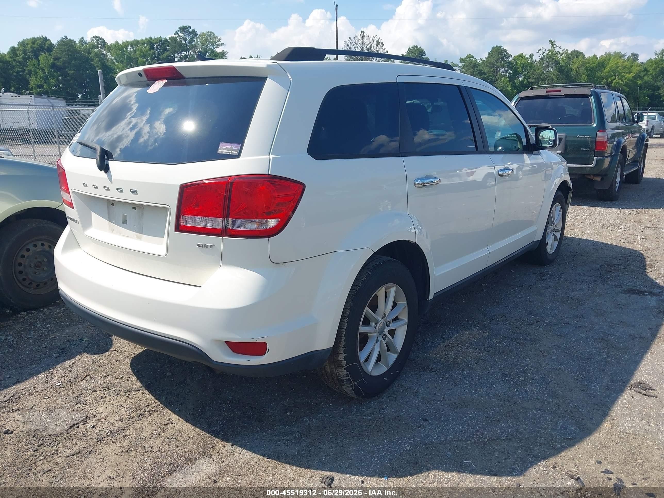 2014 Dodge Journey Sxt Белый vin: 3C4PDCBB4ET180595