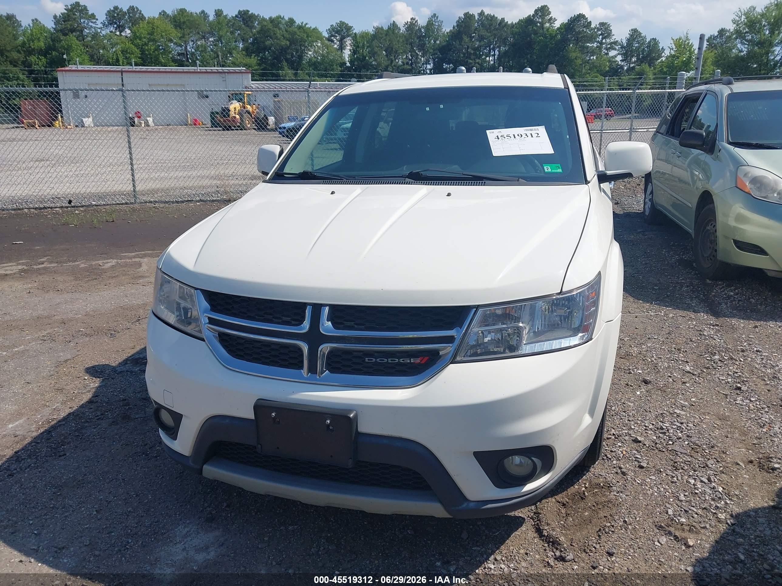 2014 Dodge Journey Sxt Белый vin: 3C4PDCBB4ET180595