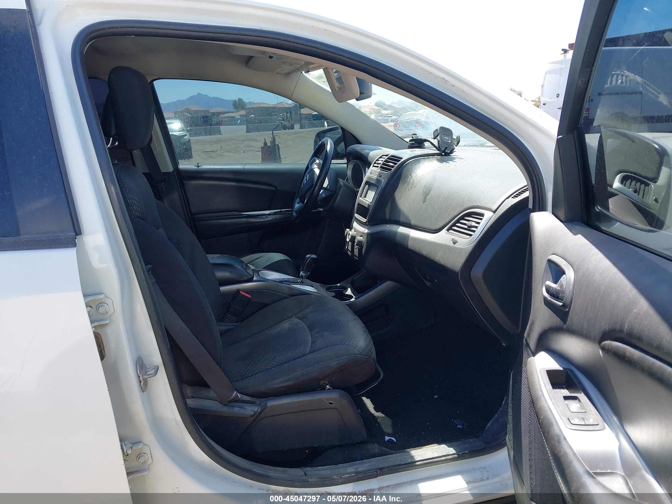 2015 Dodge Journey Sxt White vin: 3C4PDCBB4FT699910