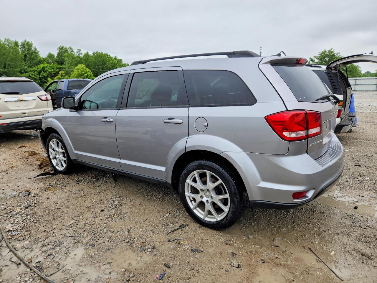 2015 Dodge Journey Sxt Silver vin: 3C4PDCBB4FT719377