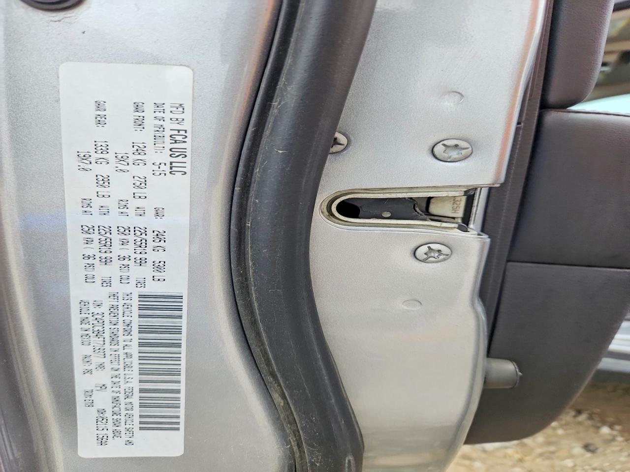 2015 Dodge Journey Sxt Silver vin: 3C4PDCBB4FT719377