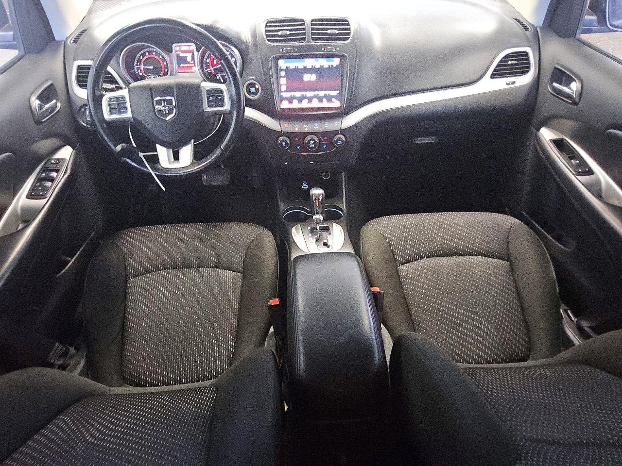 2019 Dodge Journey Se Gray vin: 3C4PDCBB5KT862073