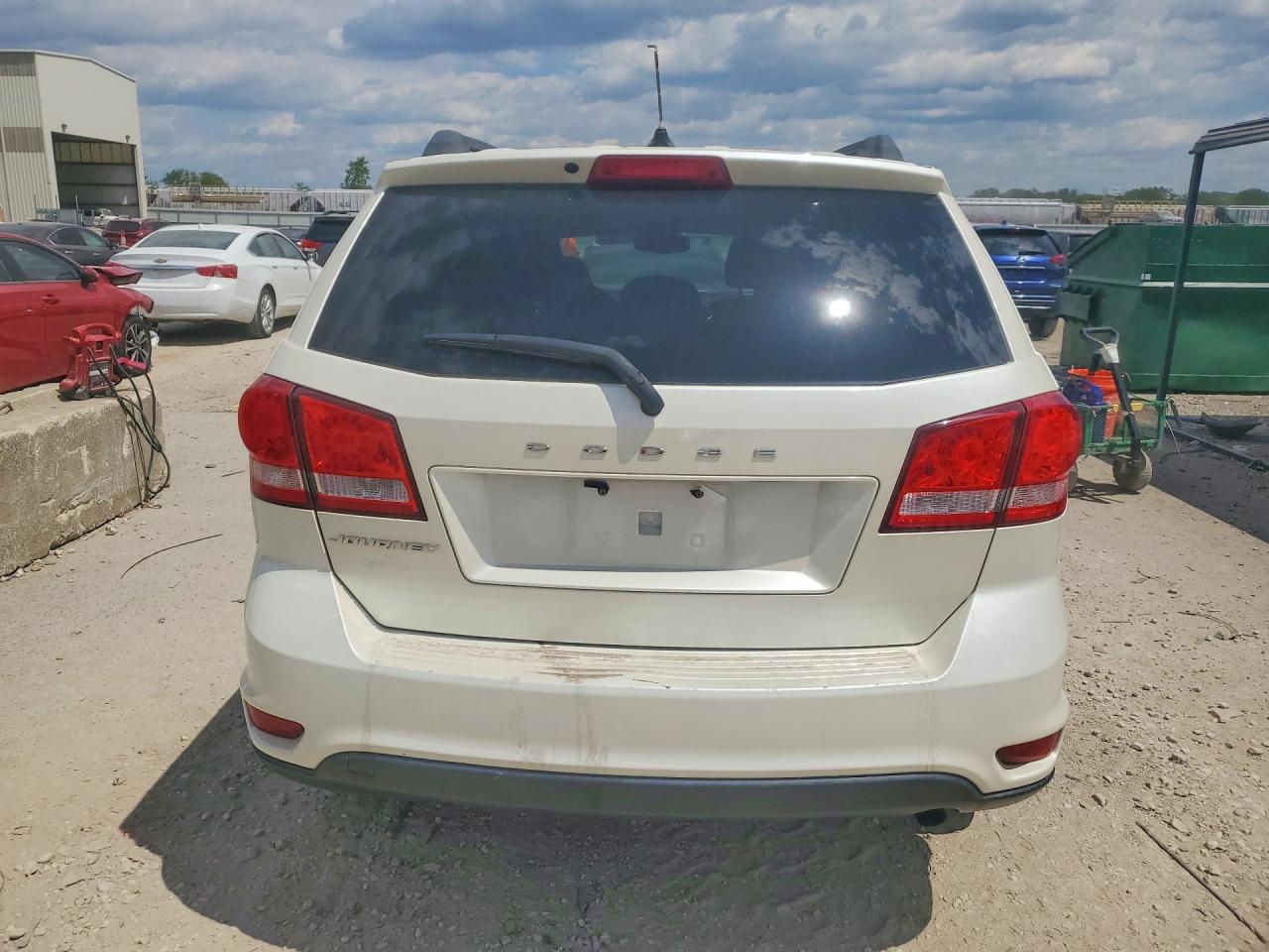 2014 Dodge Journey Sxt Белый vin: 3C4PDCBB6ET117658