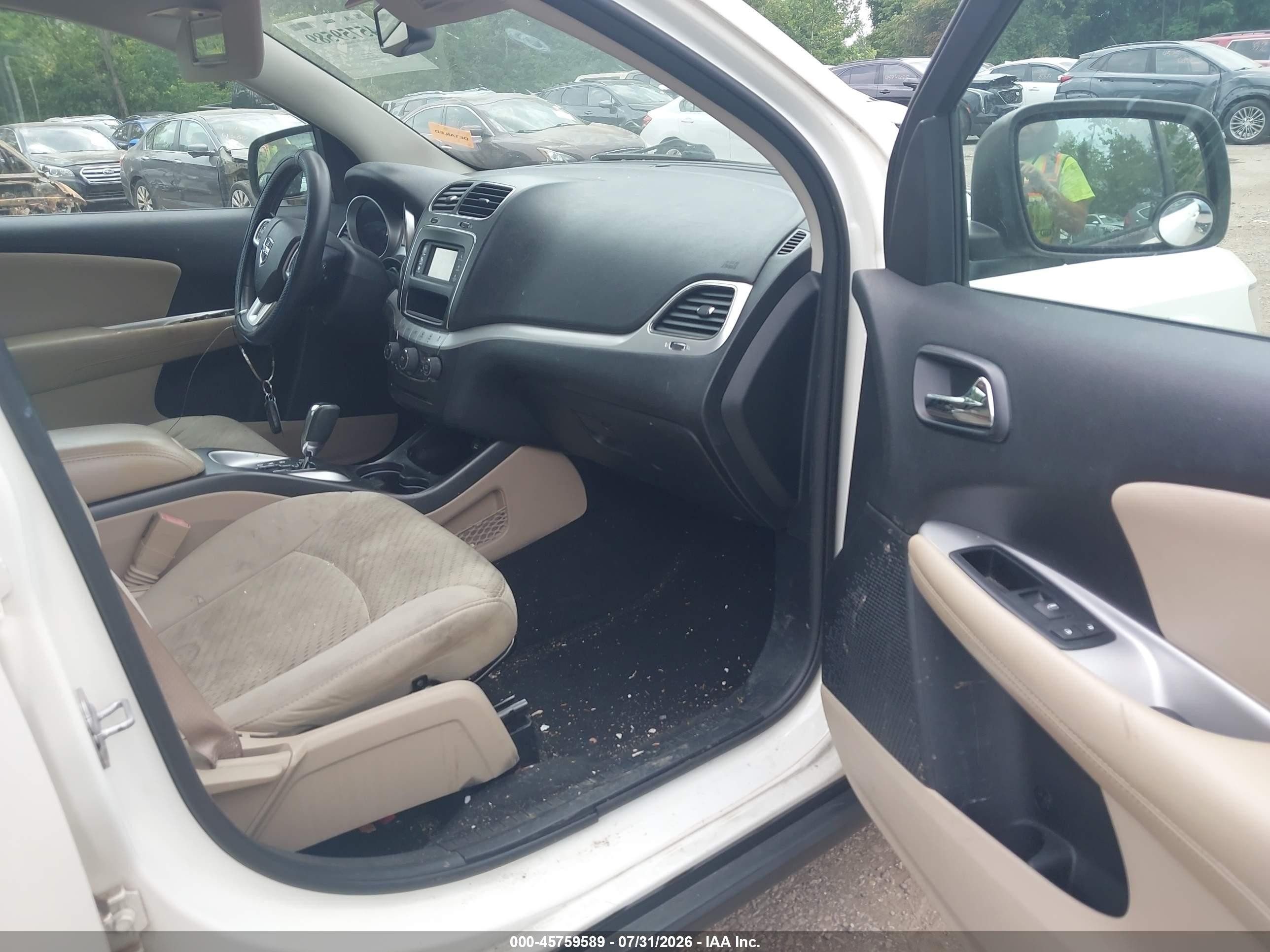 2013 Dodge Journey Sxt Белый vin: 3C4PDCBB7DT548329