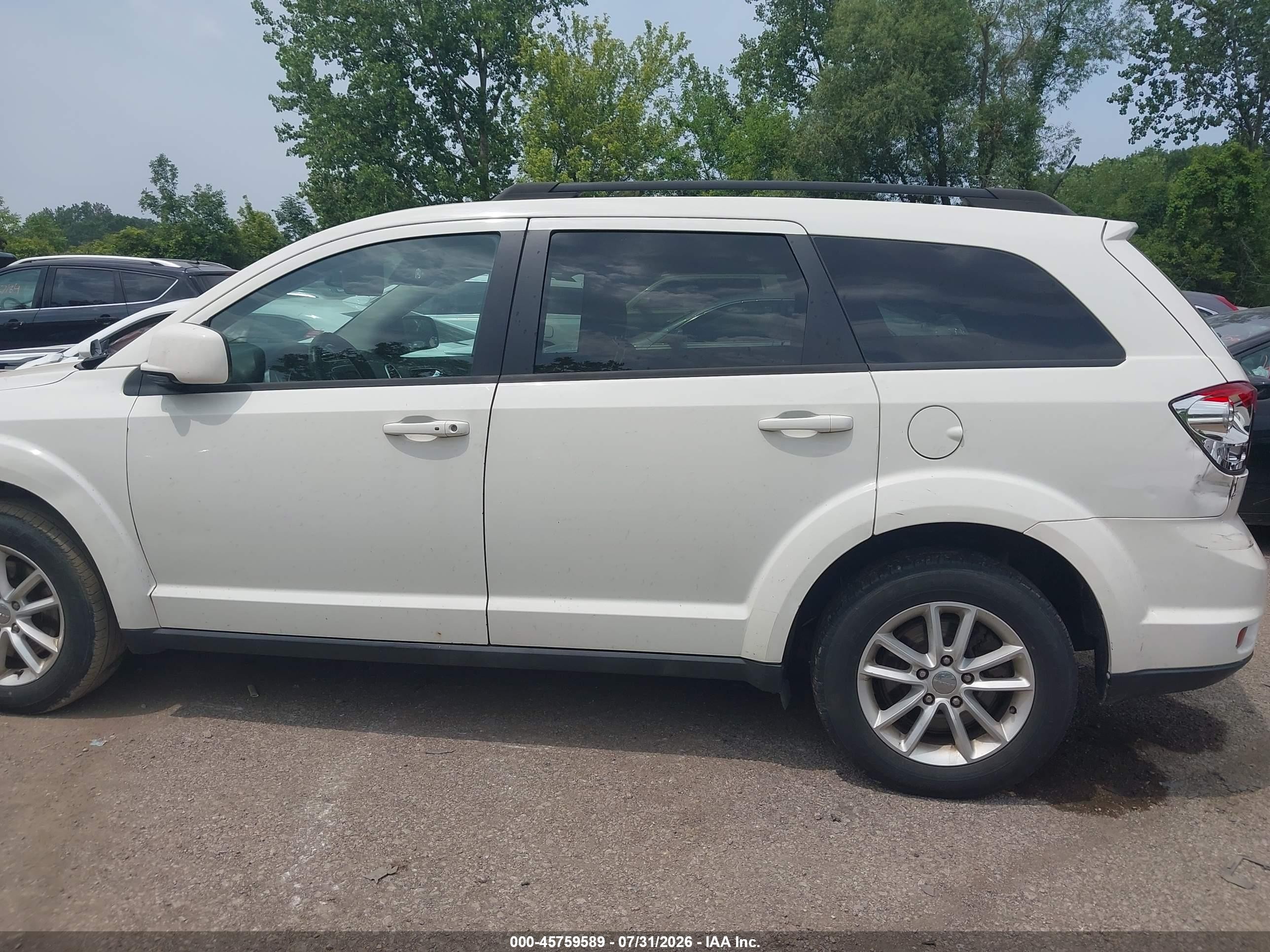 2013 Dodge Journey Sxt Белый vin: 3C4PDCBB7DT548329