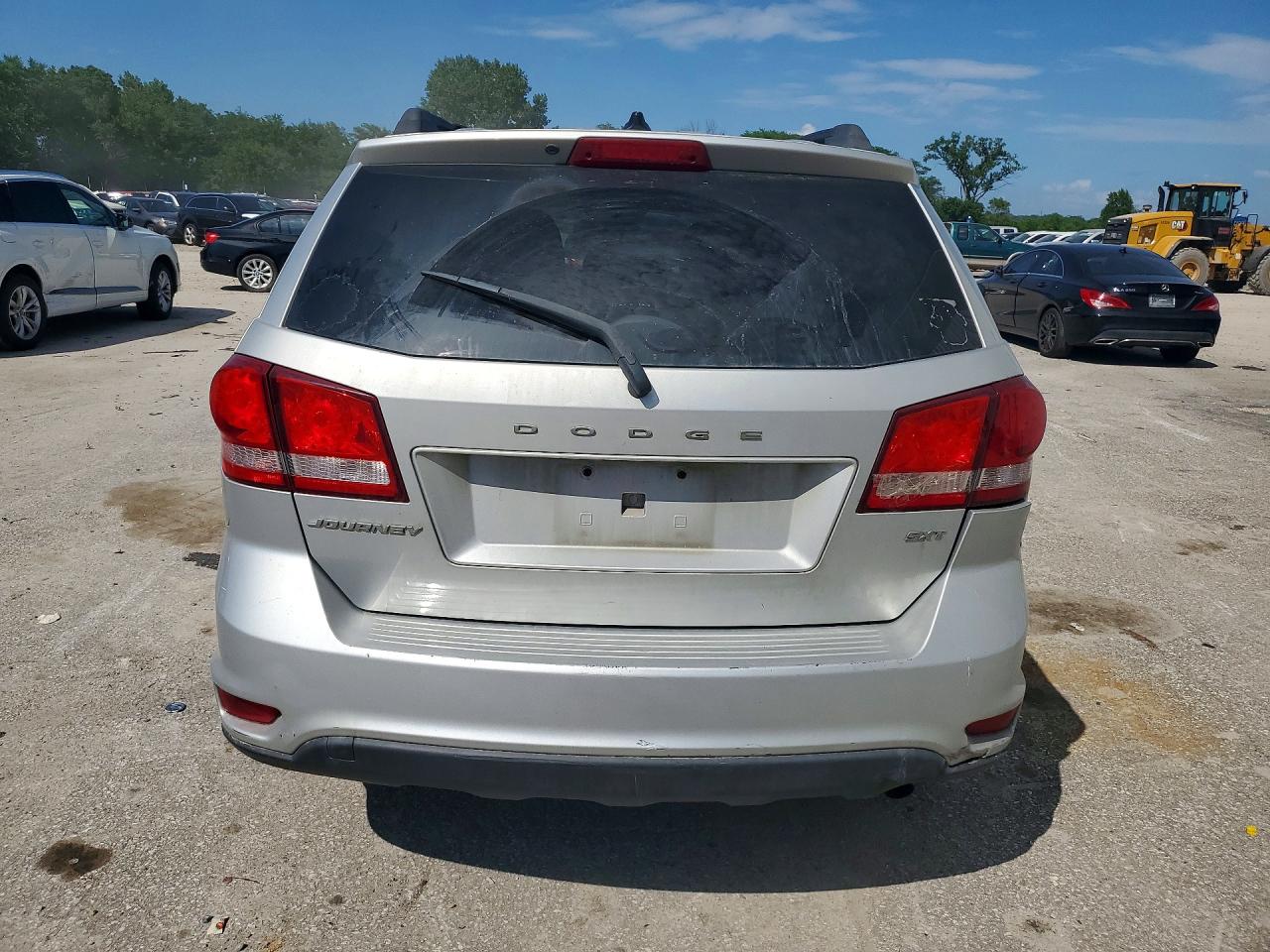2014 Dodge Journey Sxt Silver vin: 3C4PDCBB7ET180493
