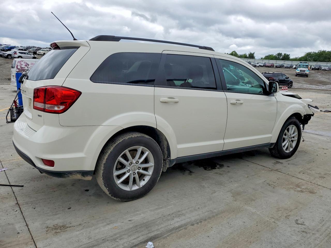 2014 Dodge Journey Sxt White vin: 3C4PDCBB8ET180888