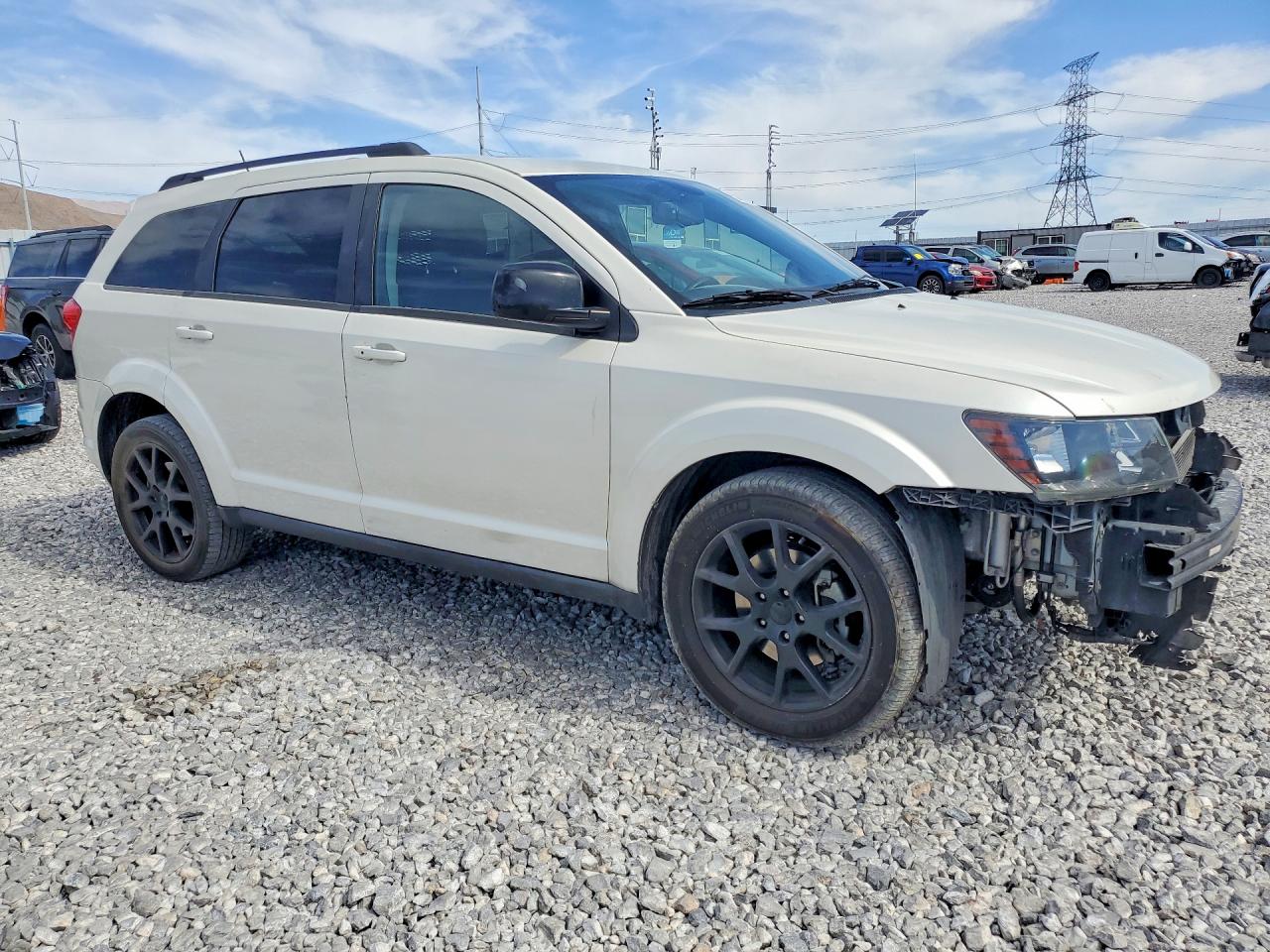 2015 Dodge Journey Sxt White vin: 3C4PDCBB8FT679787