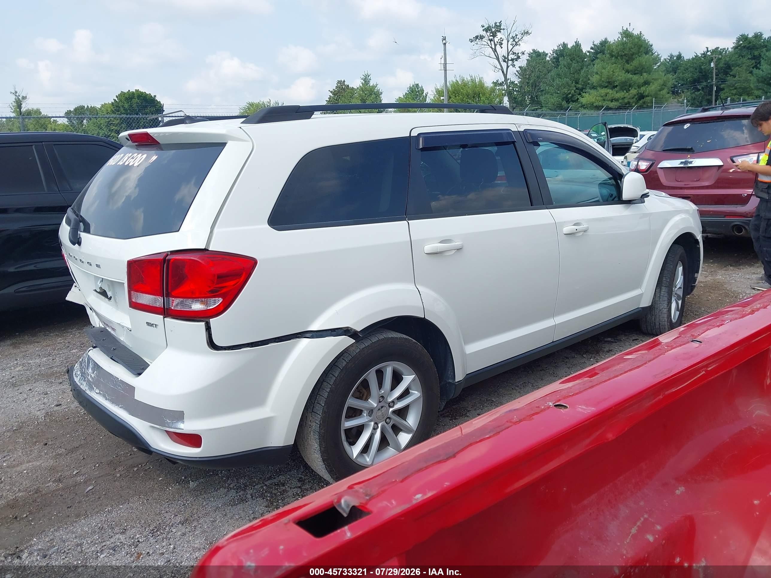 2015 Dodge Journey Sxt Белый vin: 3C4PDCBB9FT569007