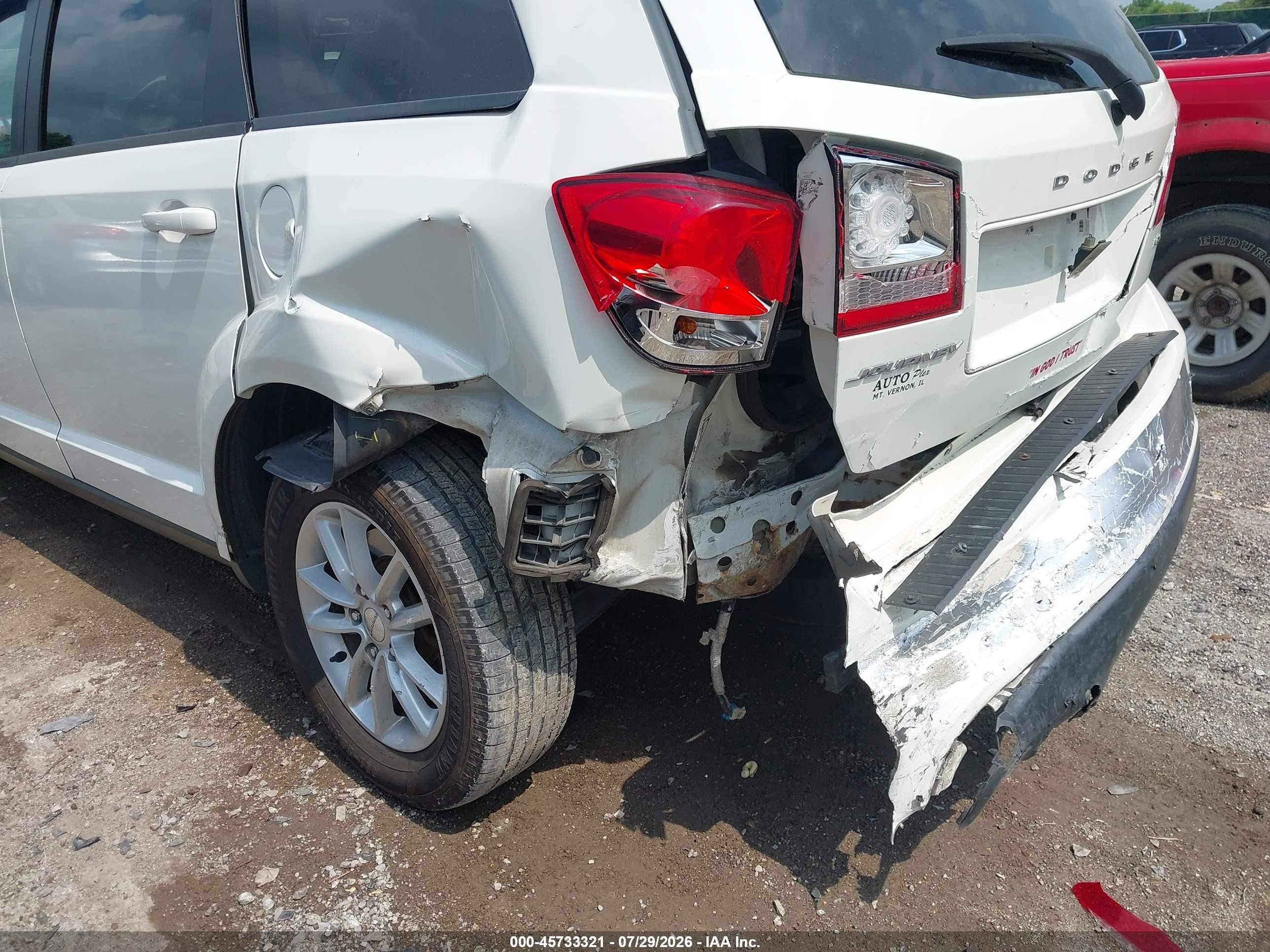 2015 Dodge Journey Sxt Белый vin: 3C4PDCBB9FT569007