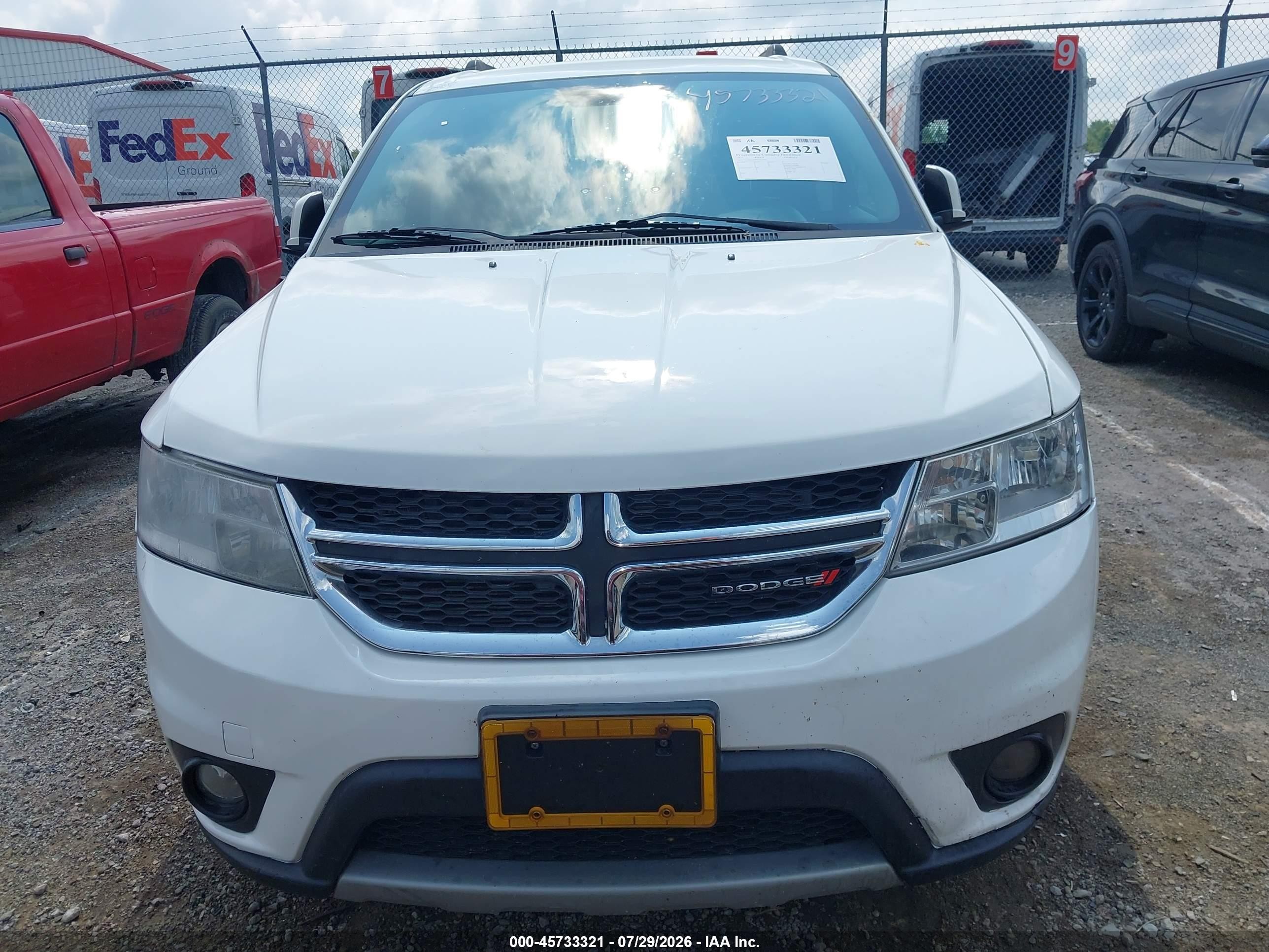 2015 Dodge Journey Sxt Белый vin: 3C4PDCBB9FT569007
