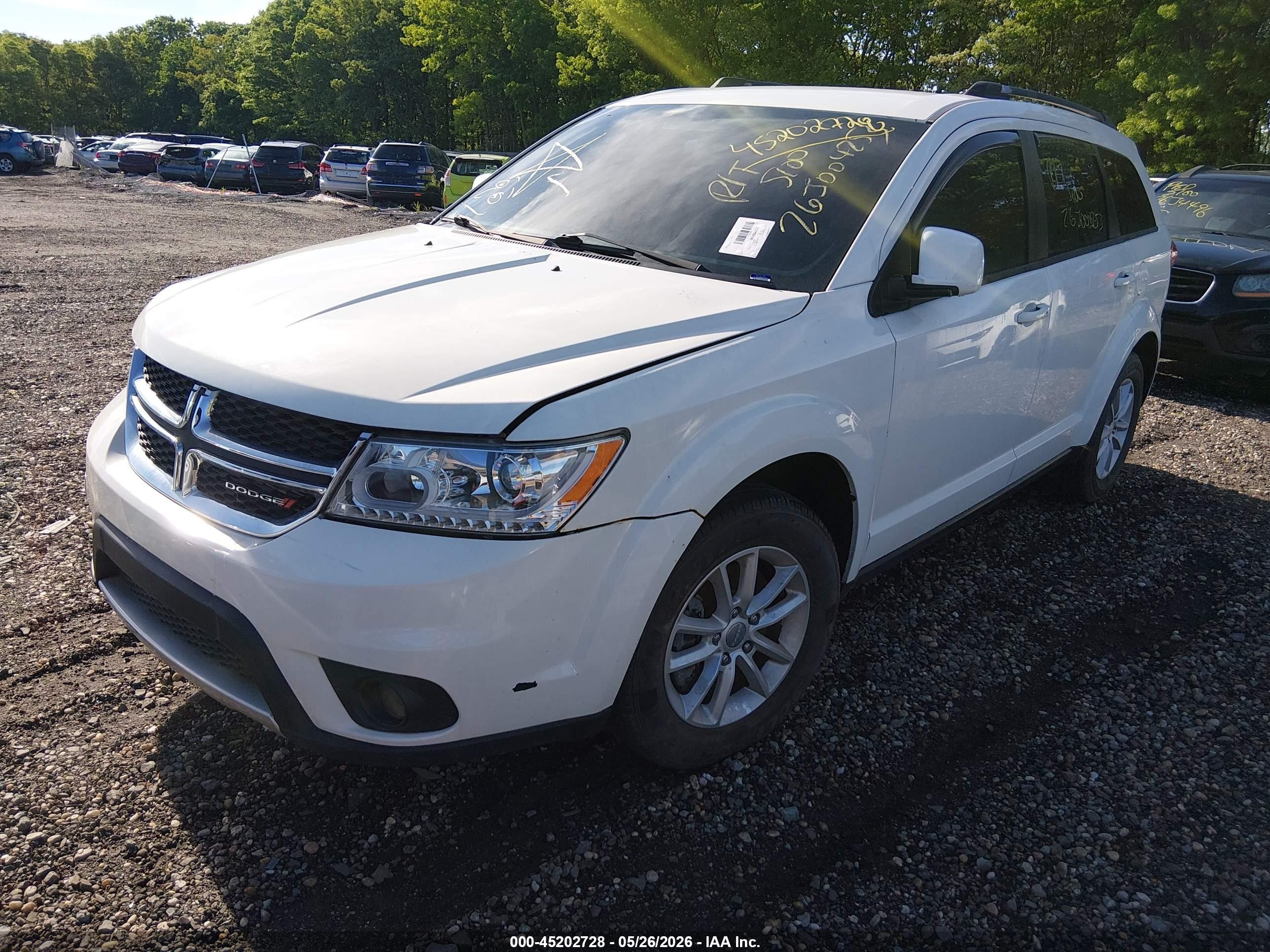 2015 Dodge Journey Sxt White vin: 3C4PDCBB9FT577091